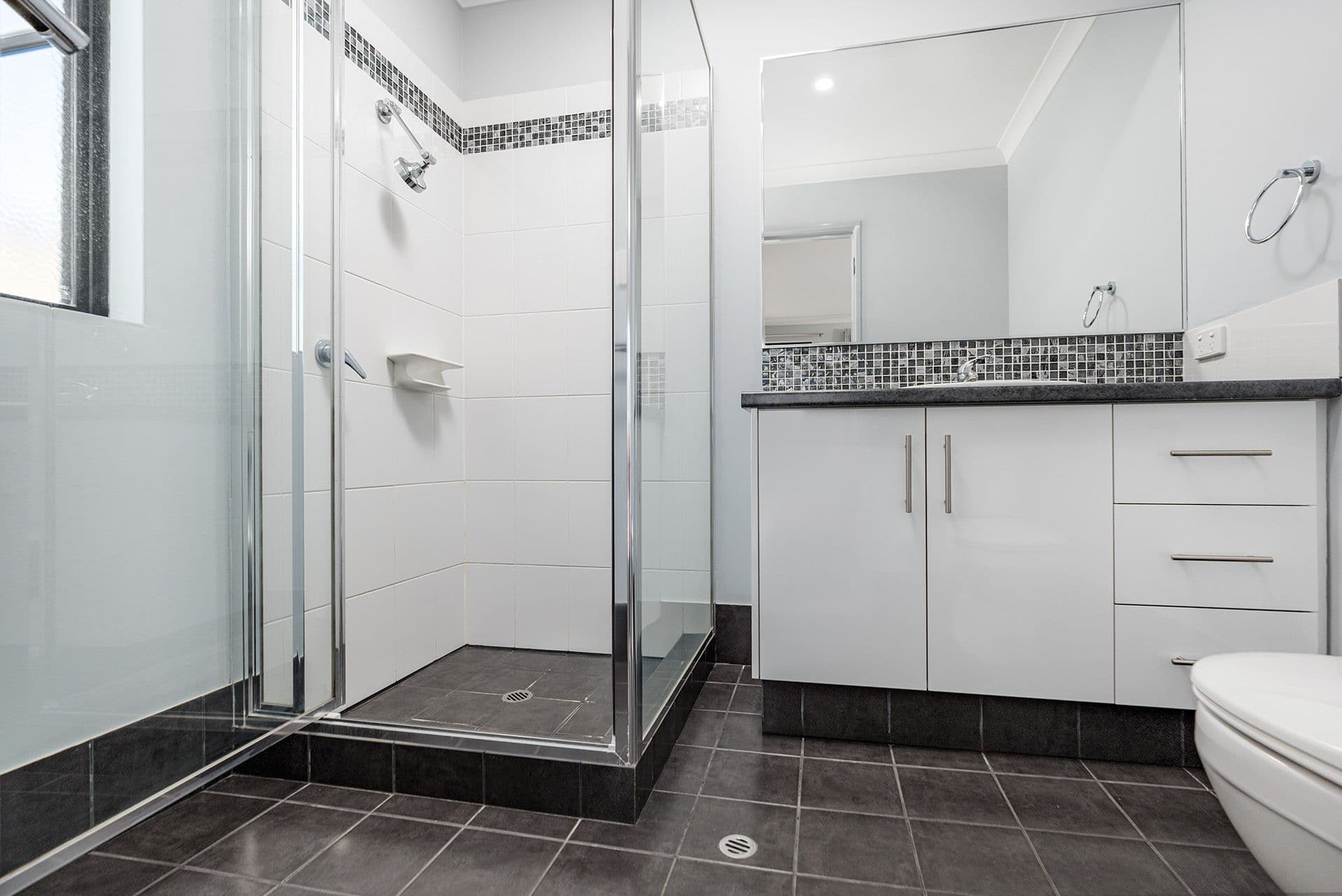 24 Sutcliffe Road, Waggrakine WA 6530, Waggrakine - Thumbnail 5
