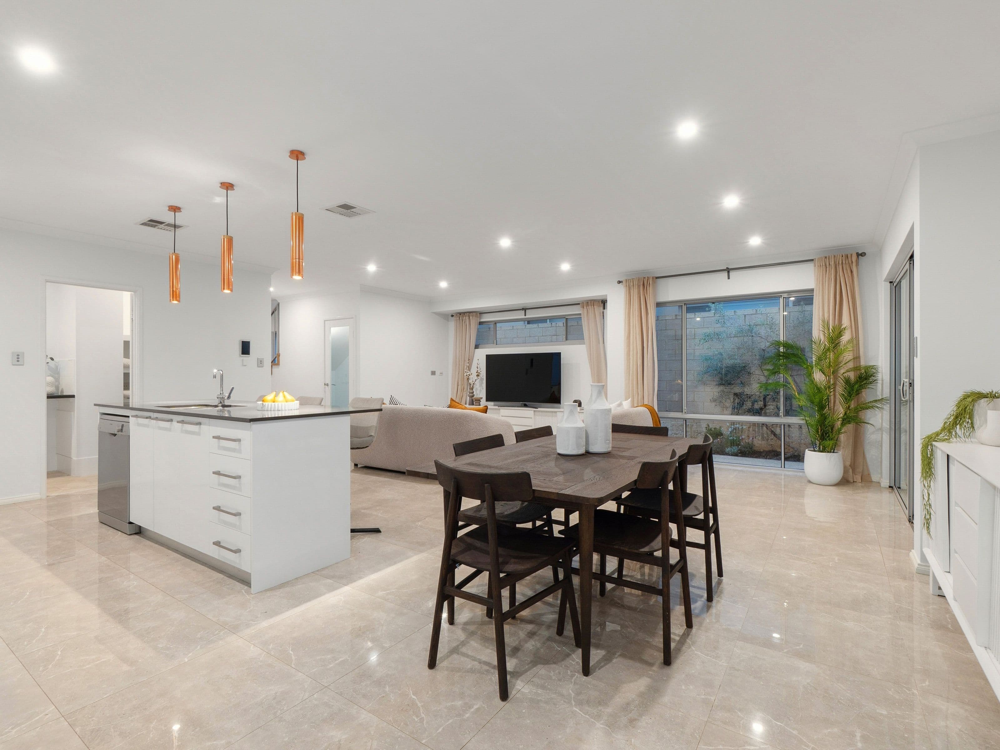 38 Lullworth Terrace, North Coogee WA 6163, North Coogee - Thumbnail 5