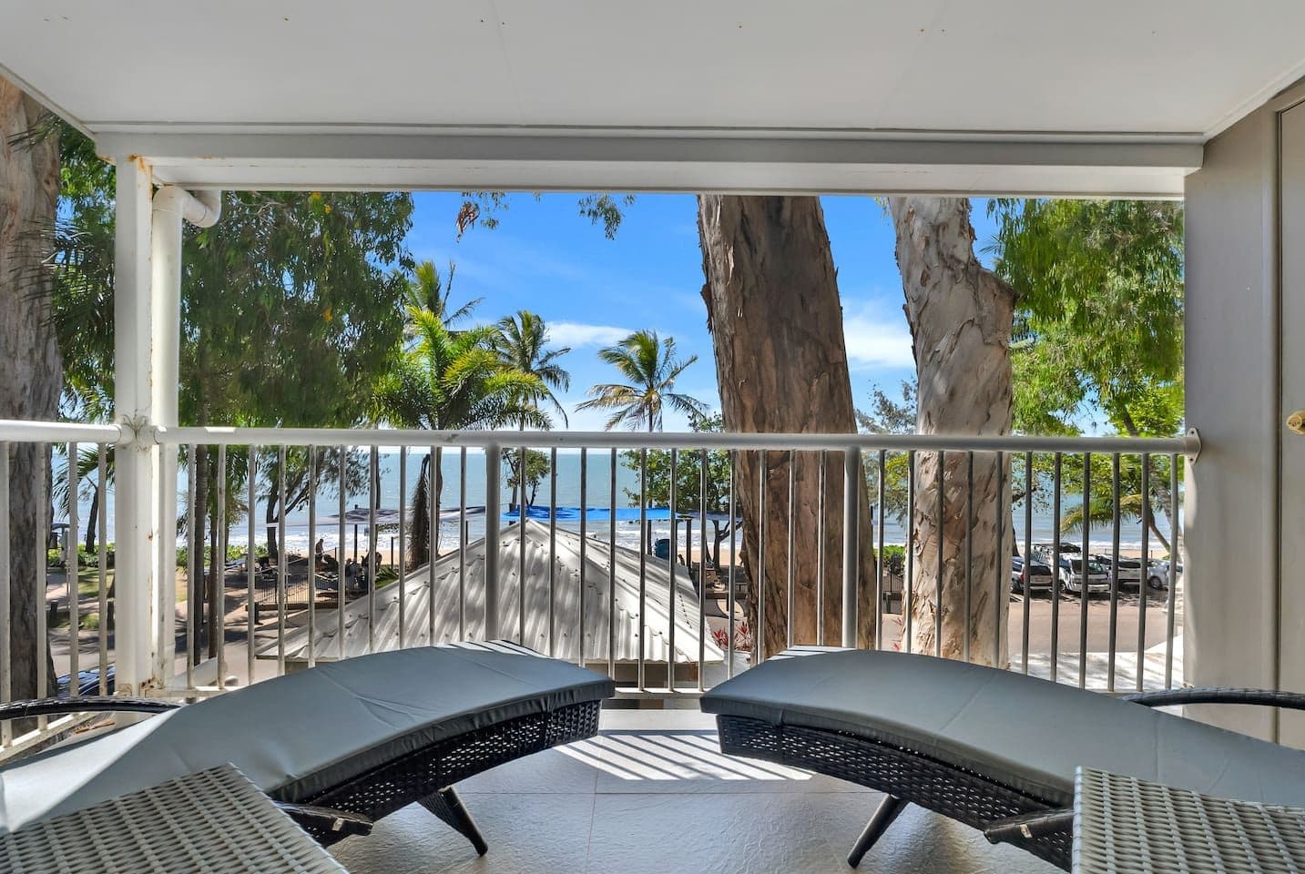 119-121 Williams Esplanade, Palm Cove QLD 4879, Palm Cove - Thumbnail 2