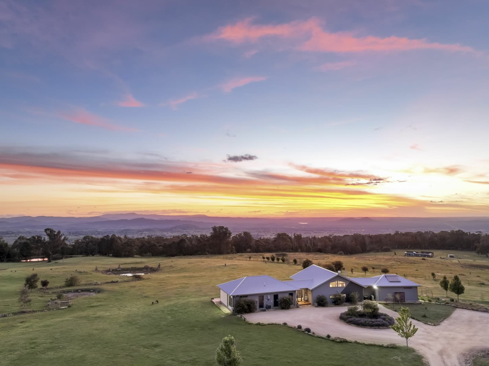 114 Ambrose Drive,Tolmie, Tolmie - Image 1