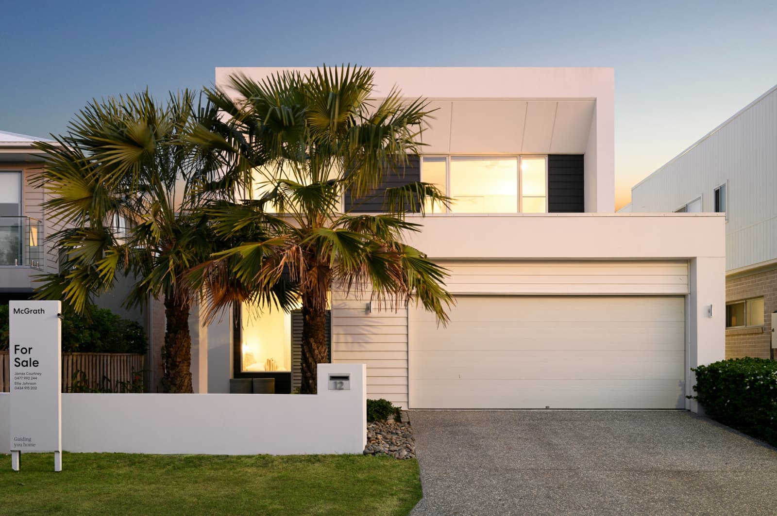 12 Santa Monica Boulevard, Hope Island - Thumbnail 2