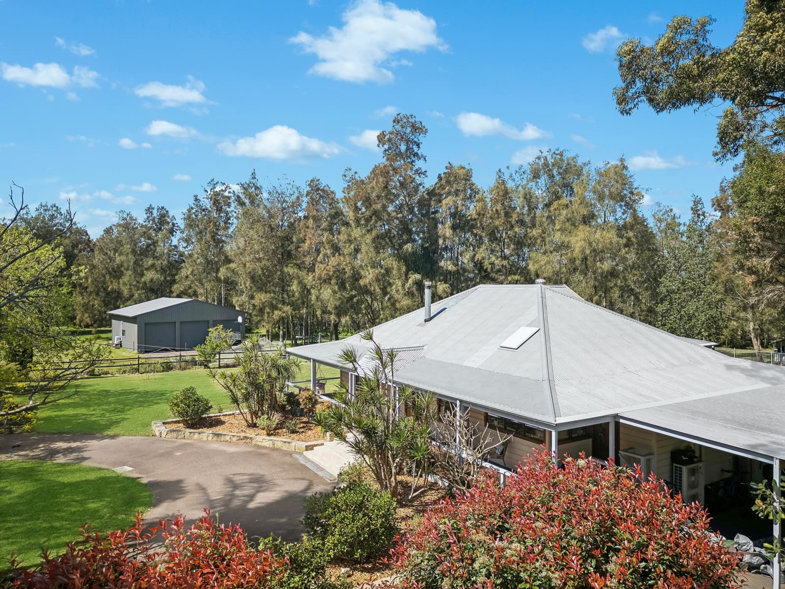 44 Broadwater Drive,Saratoga, Saratoga - Thumbnail 2