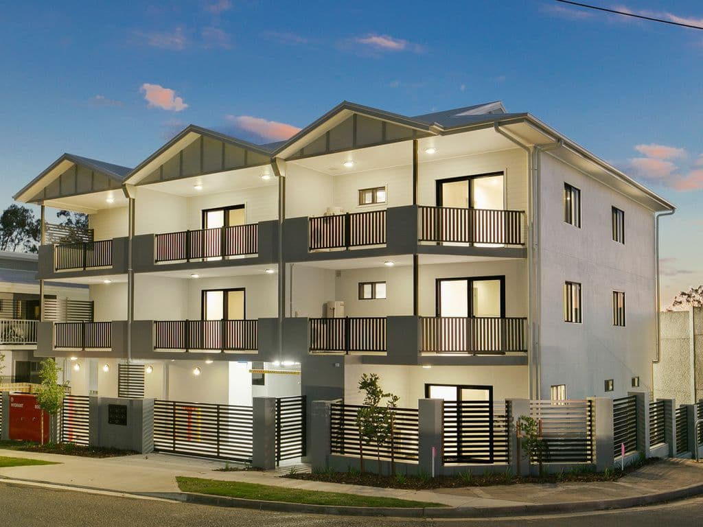 11 Lagonda Street, Annerley QLD 4103, Annerley - Thumbnail 2