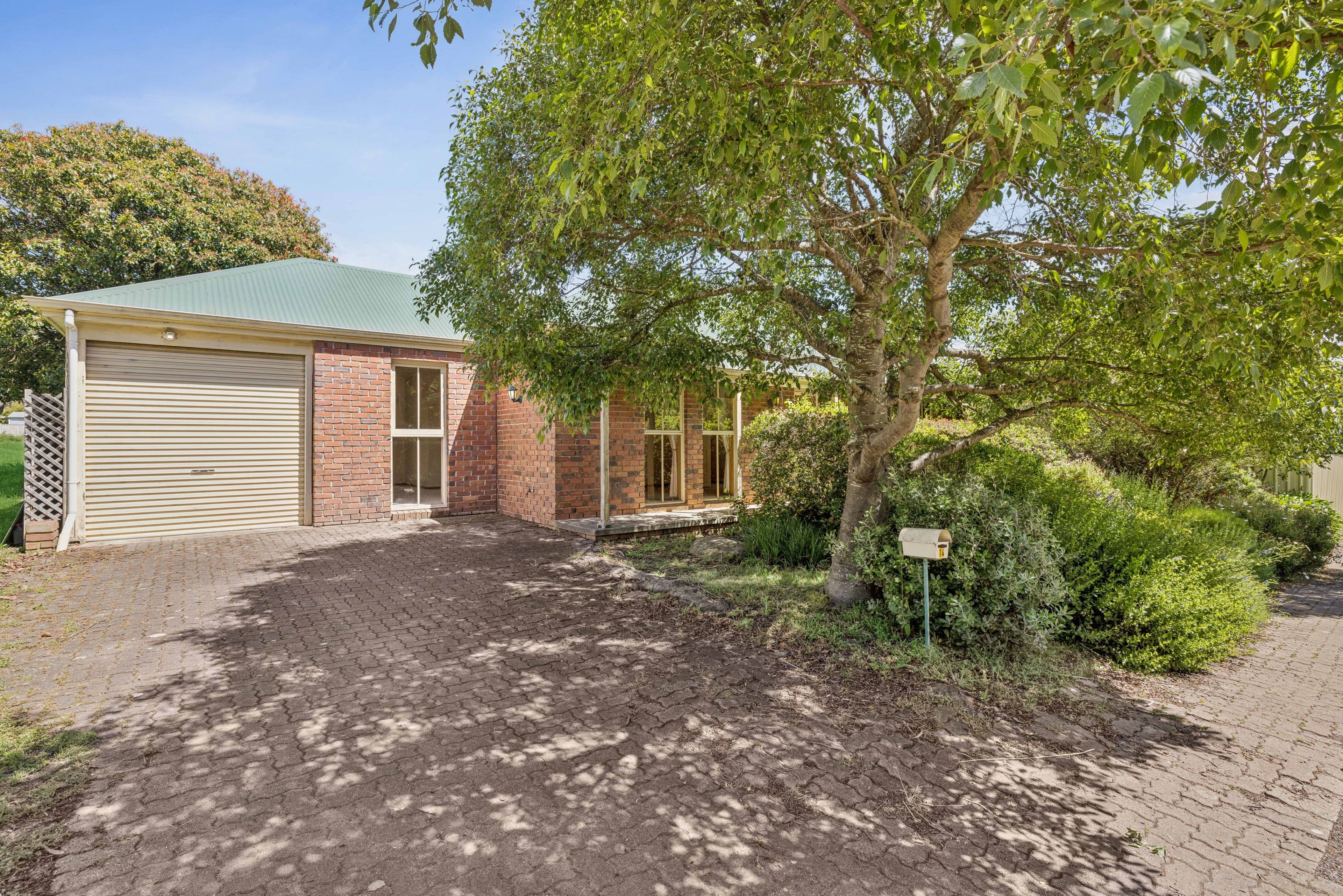 14 Hughes Street, Mount Barker SA 5251, Mount Barker - Thumbnail 2