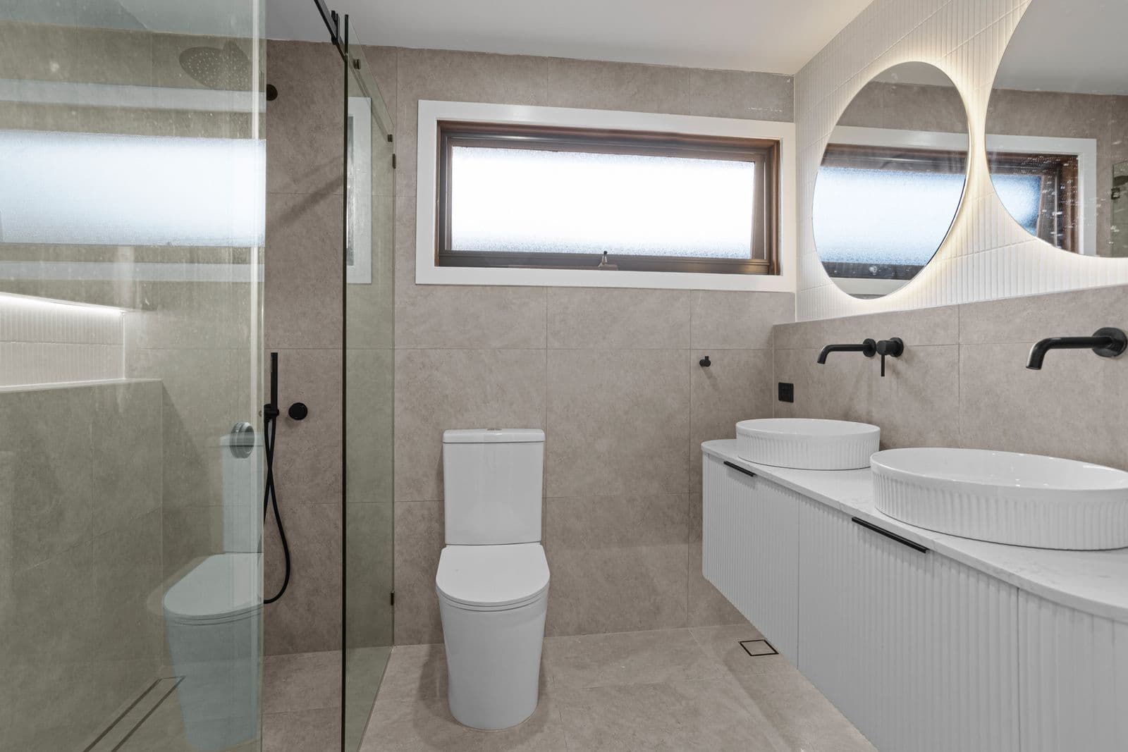 172 Ninth Avenue South, Rosebud VIC 3939, Rosebud - Thumbnail 5