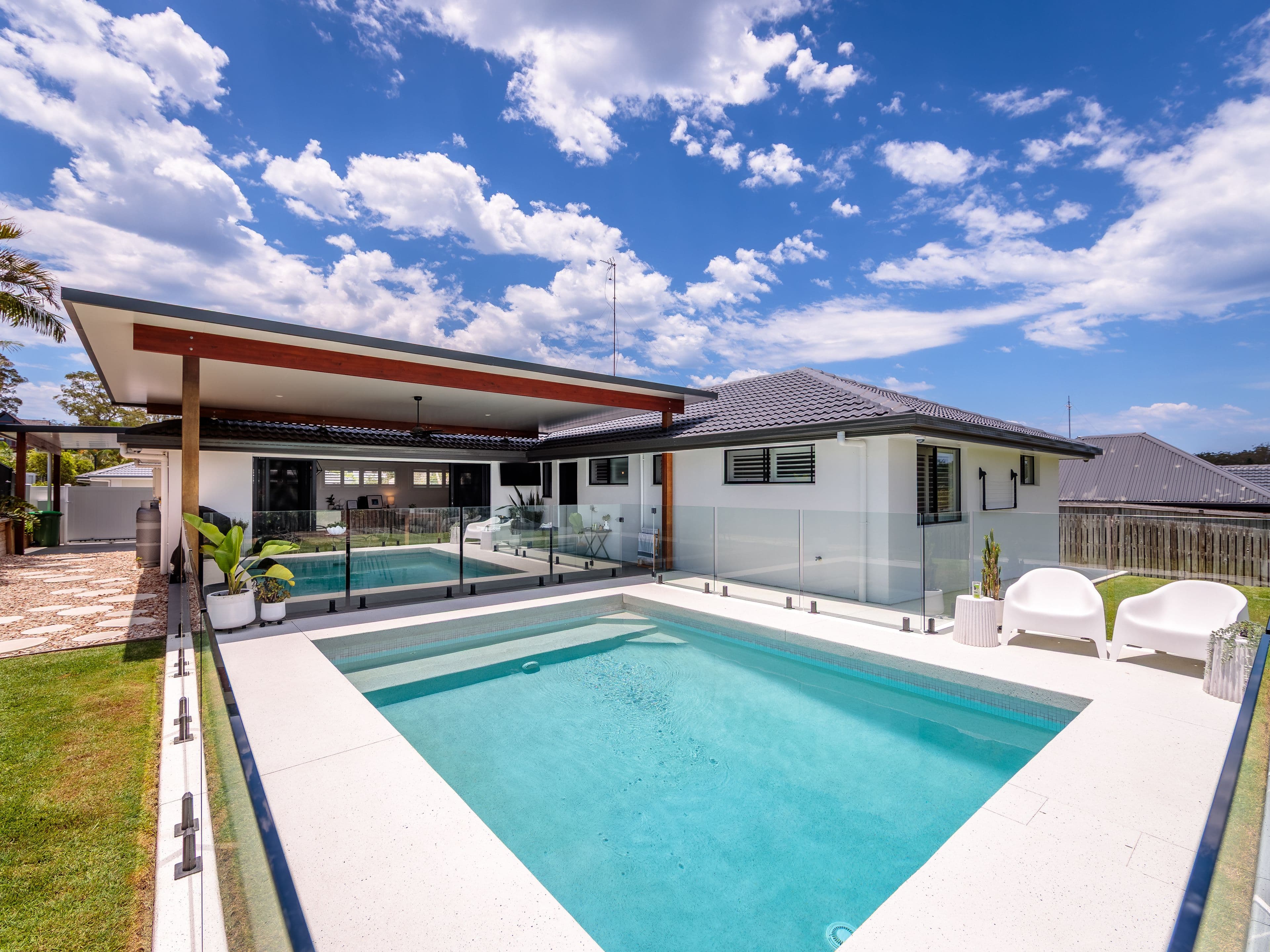 10 Koolewong Parade, Ashmore QLD 4214, Ashmore - Image 1