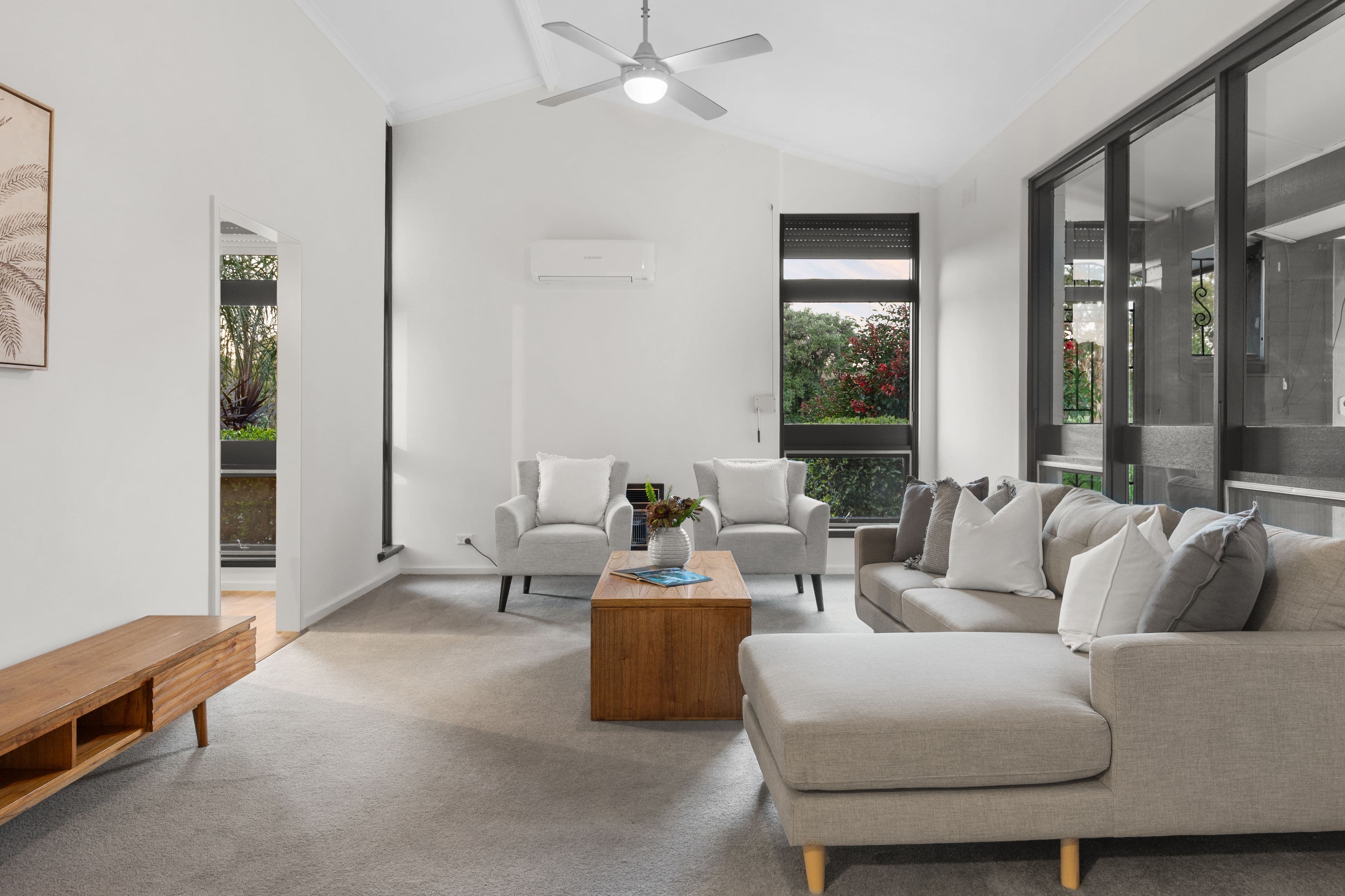 95 Collins Parade, Hackham SA 5163, Hackham - Thumbnail 2