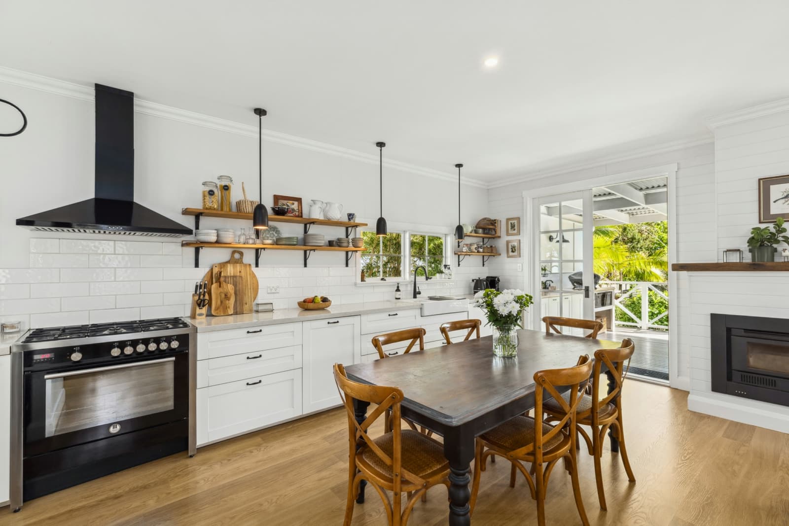 35 Forresters Beach Road,Forresters Beach, Forresters Beach - Thumbnail 2