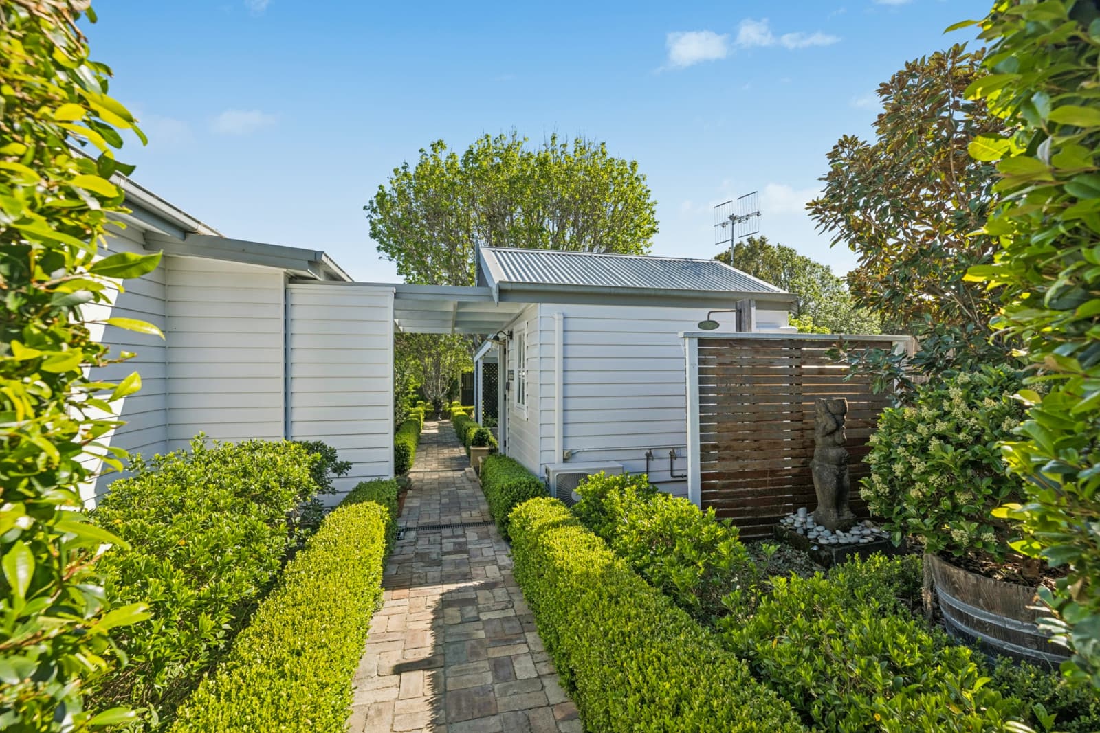35 Forresters Beach Road,Forresters Beach, Forresters Beach - Thumbnail 8