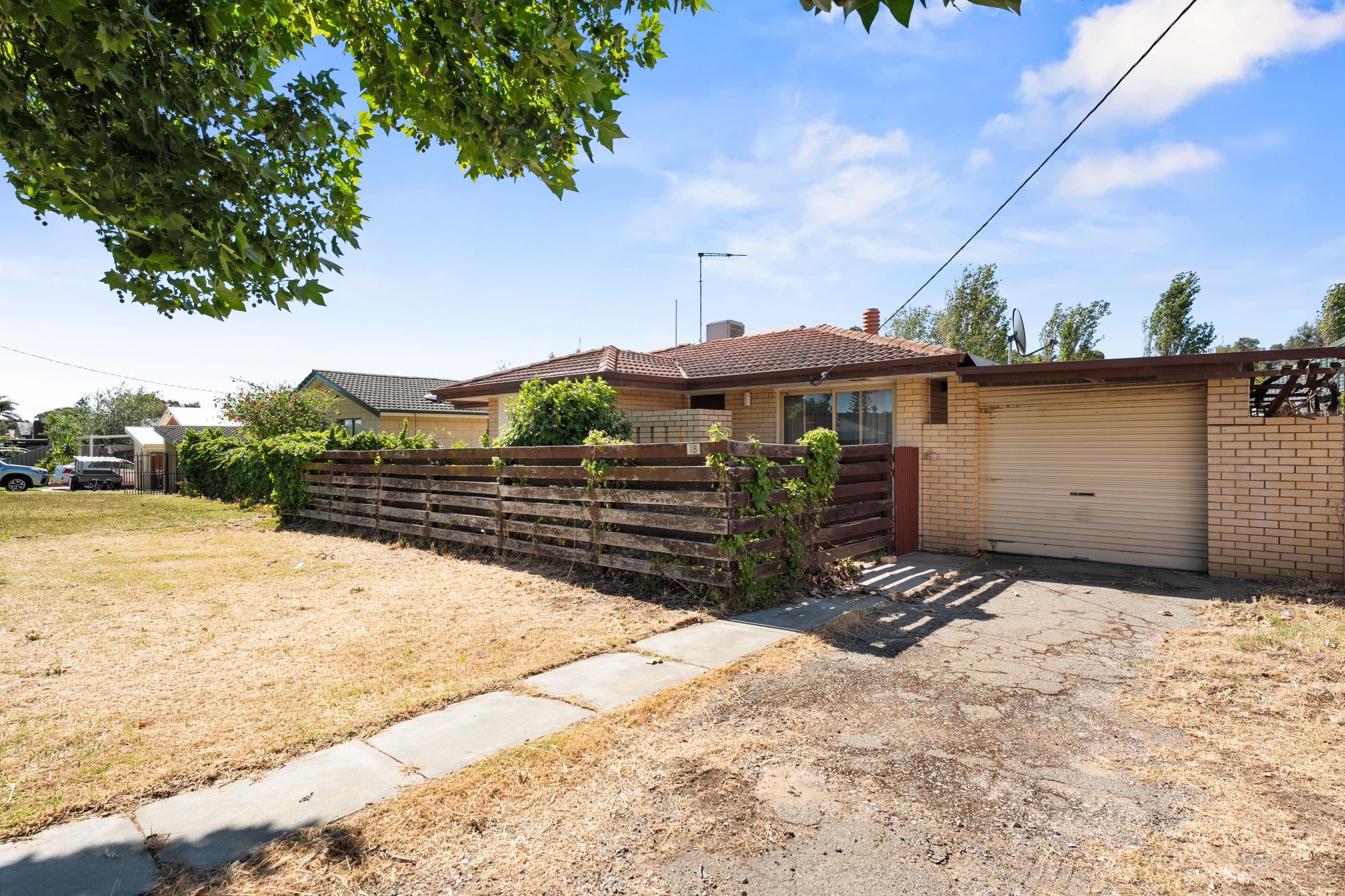 18 Cygnus Street, Rockingham WA 6168, Rockingham - Thumbnail 2
