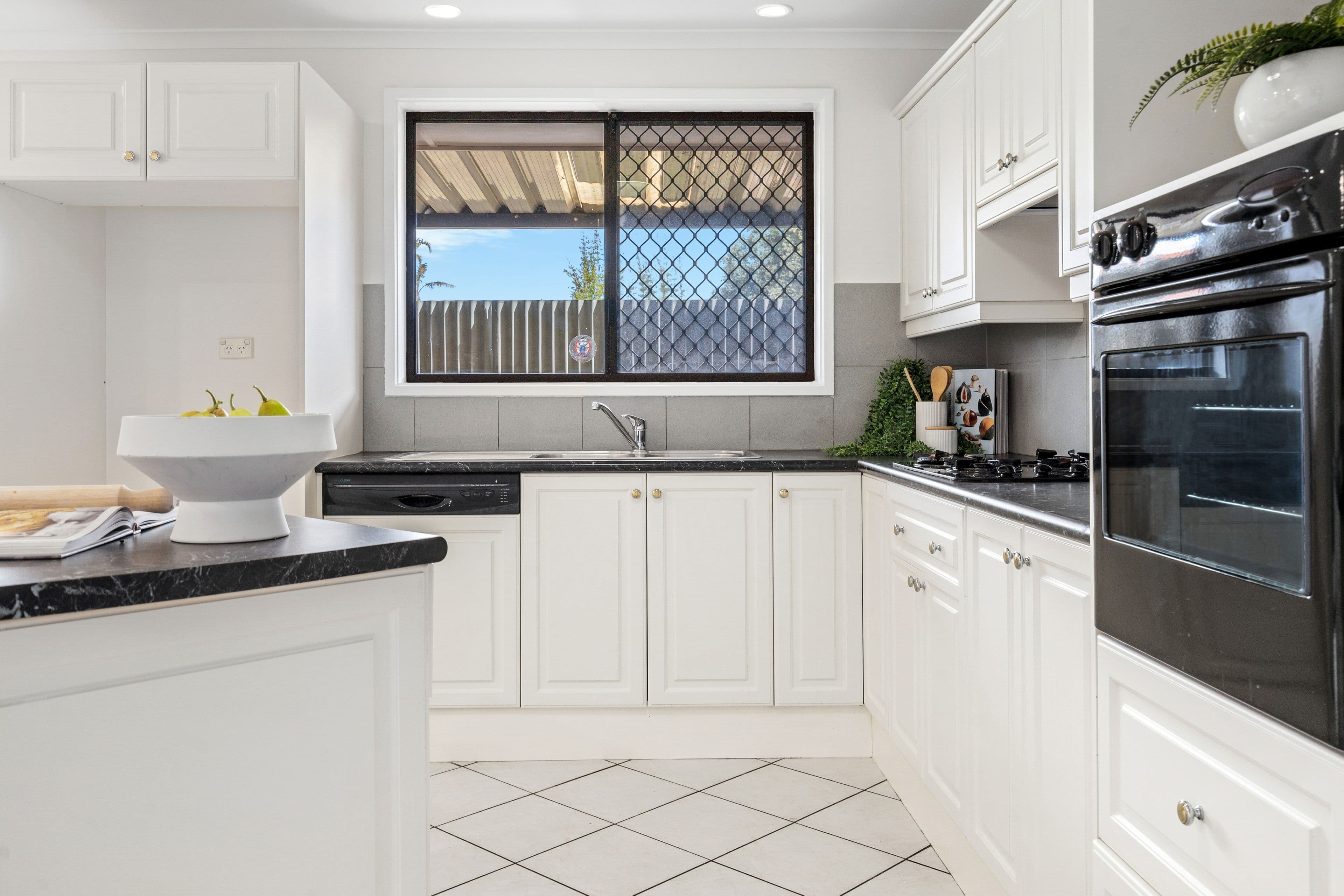 42 Bray Avenue, Semaphore Park SA 5019, Semaphore Park - Thumbnail 6