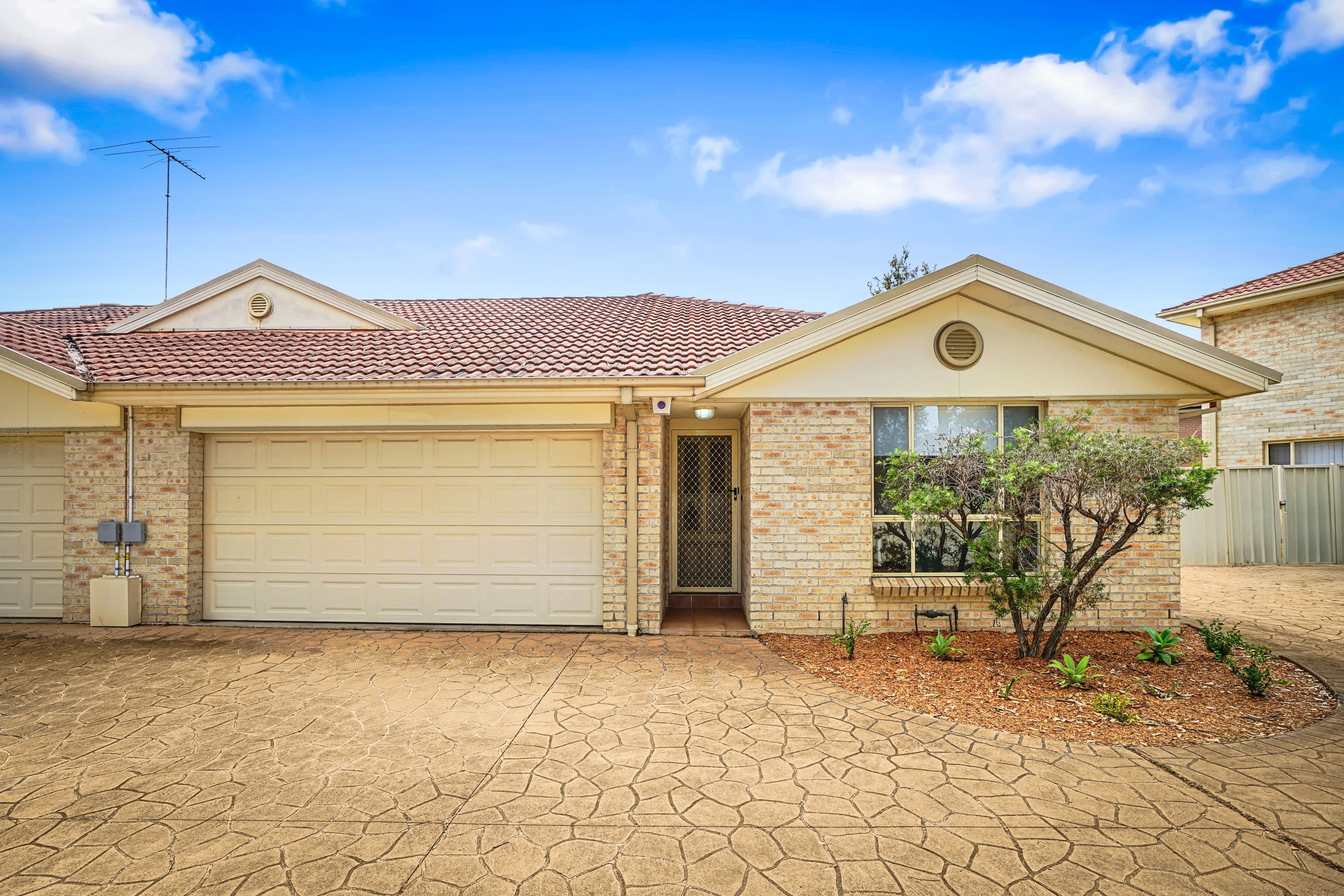 25 Cassar Place, Oakhurst NSW 2761, Oakhurst - Image 1