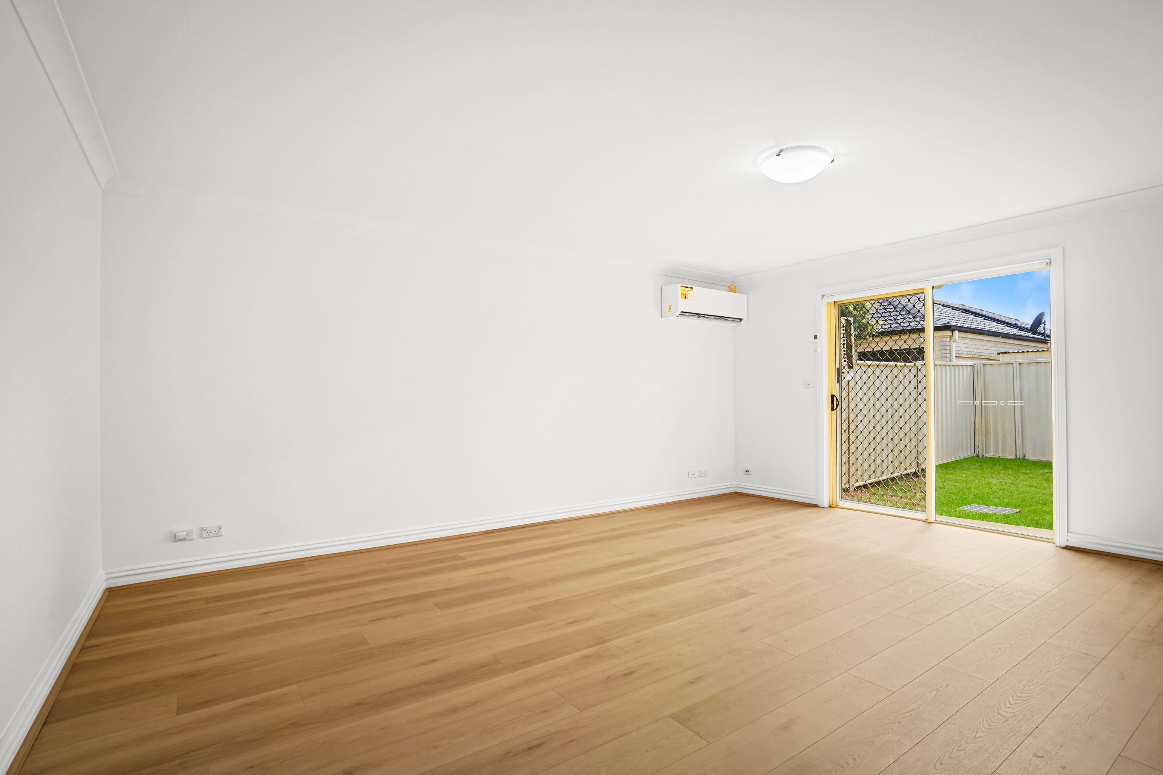 25 Cassar Place, Oakhurst NSW 2761, Oakhurst - Thumbnail 2