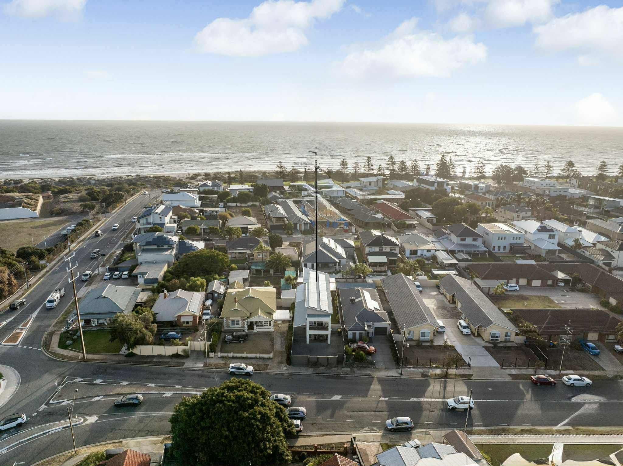 7 Military Road, Semaphore South SA 5019, Semaphore South - Thumbnail 3