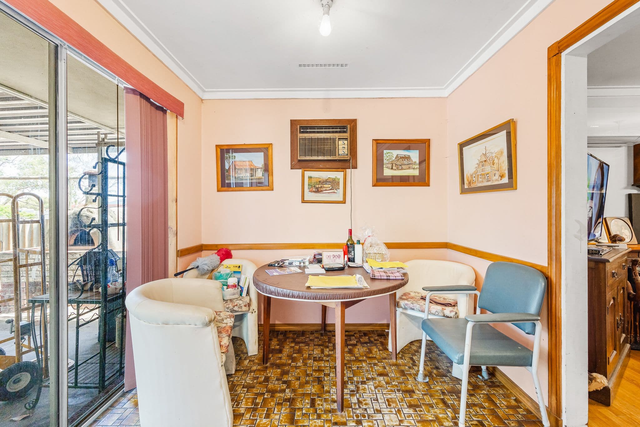 4 Stockdale Road, Kewdale WA 6105, Kewdale - Thumbnail 4