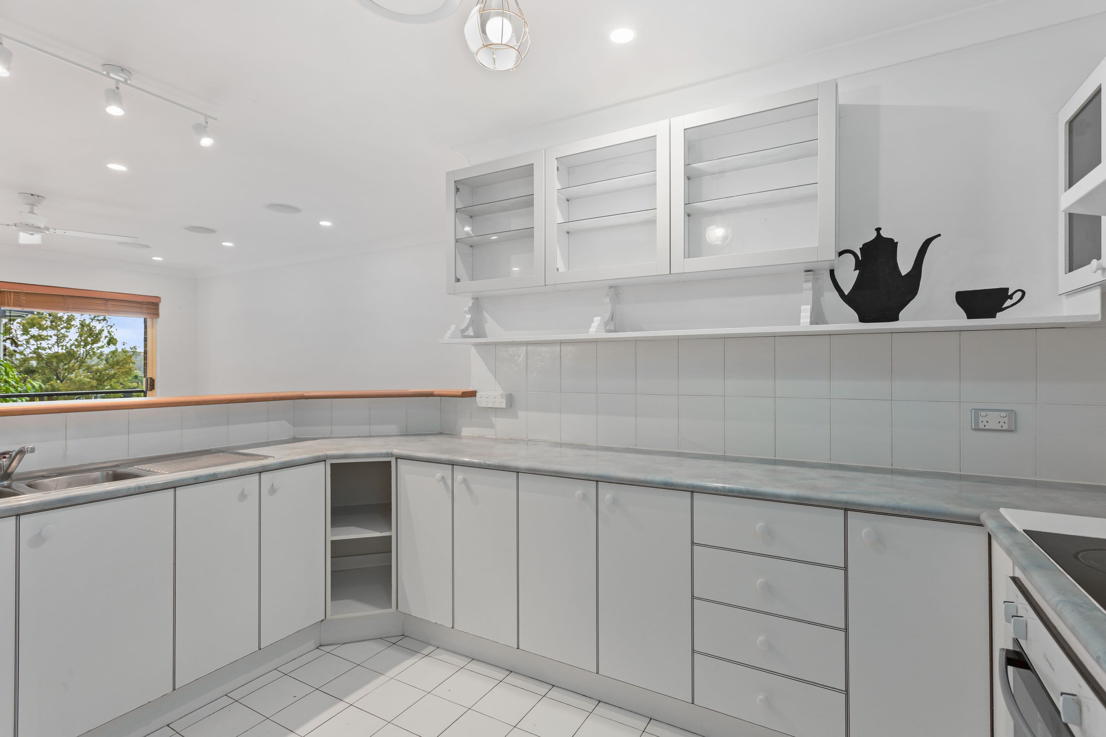 54 Cintra Road, Bowen Hills QLD 4006, Bowen Hills - Thumbnail 3