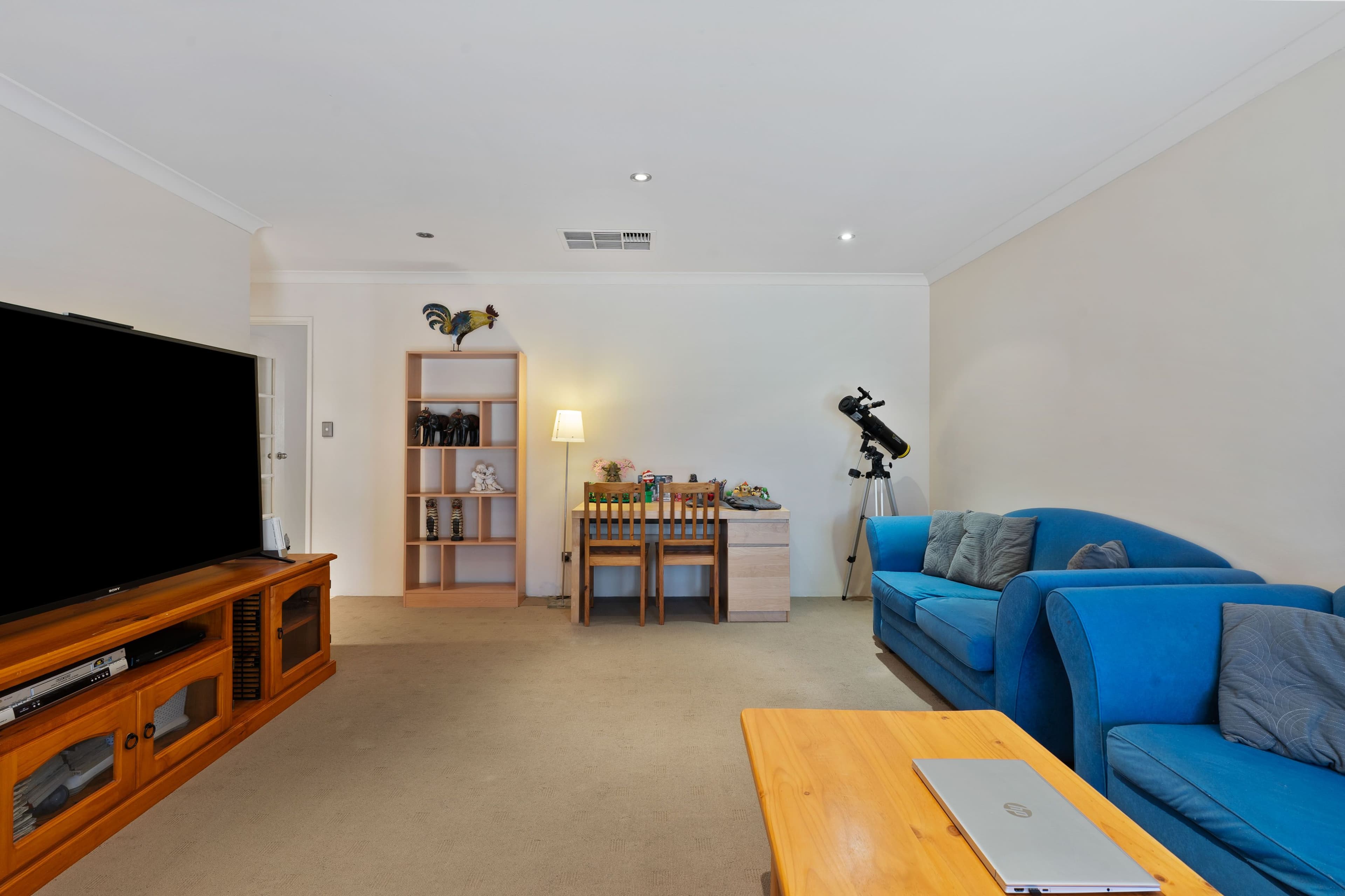 61 Regency Avenue, Madeley WA 6065, Madeley - Thumbnail 4