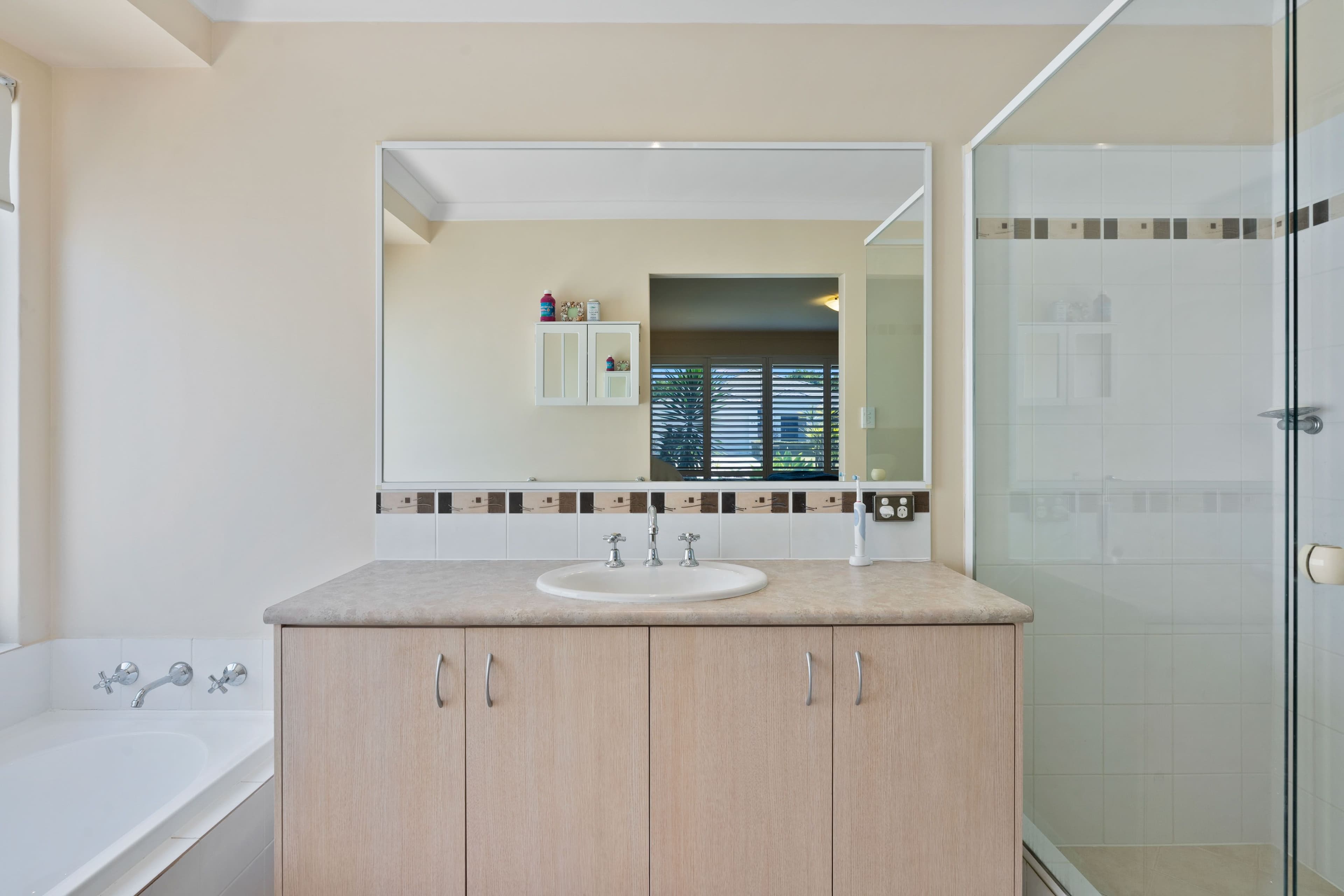 61 Regency Avenue, Madeley WA 6065, Madeley - Thumbnail 8
