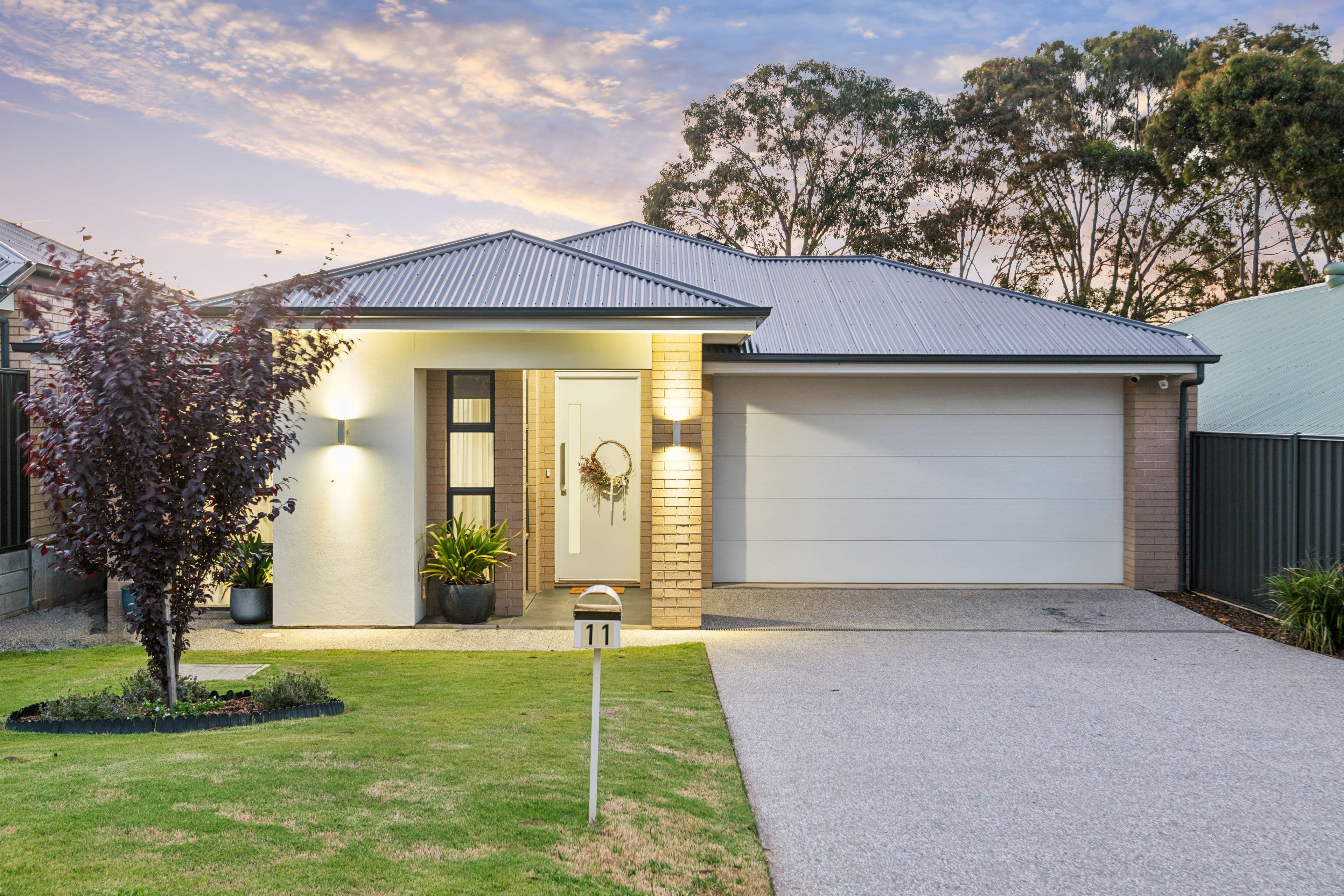 11 Canberra Drive, Aberfoyle Park SA 5159, Aberfoyle Park - Image 1