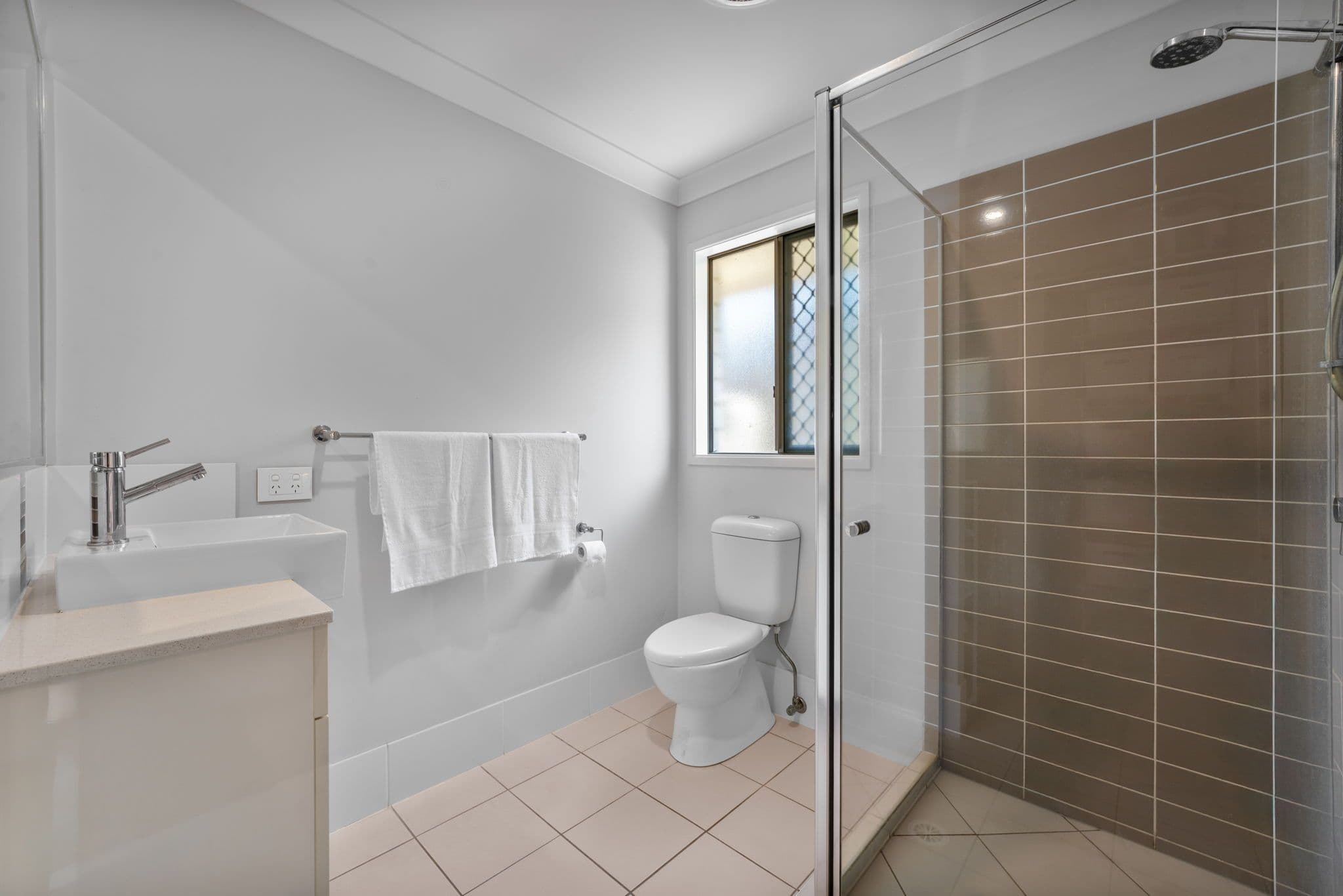48 South Quarter Drive, Loganlea QLD 4131, Loganlea - Thumbnail 5