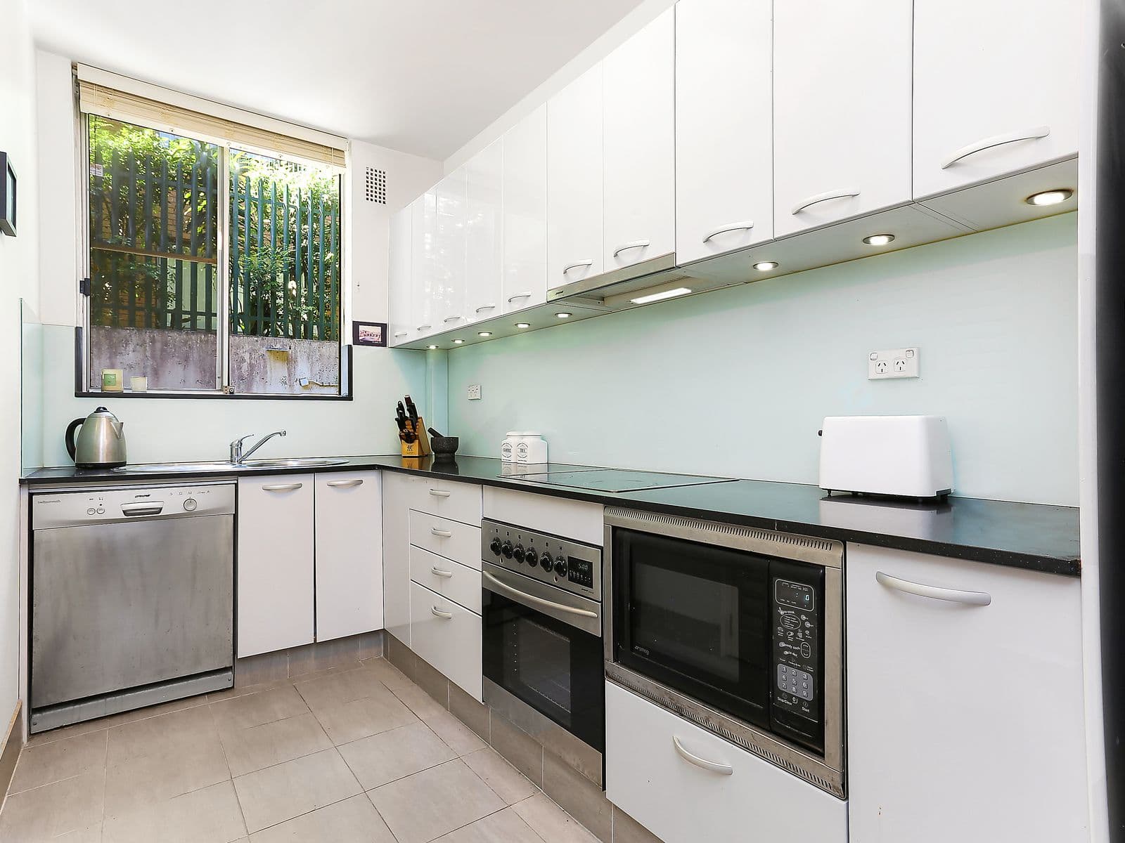 149-151 Cook Road, Centennial Park - Thumbnail 4