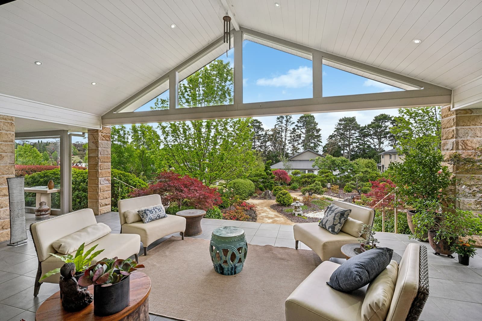 71 Waratah Road,Wentworth Falls, Wentworth Falls - Thumbnail 2