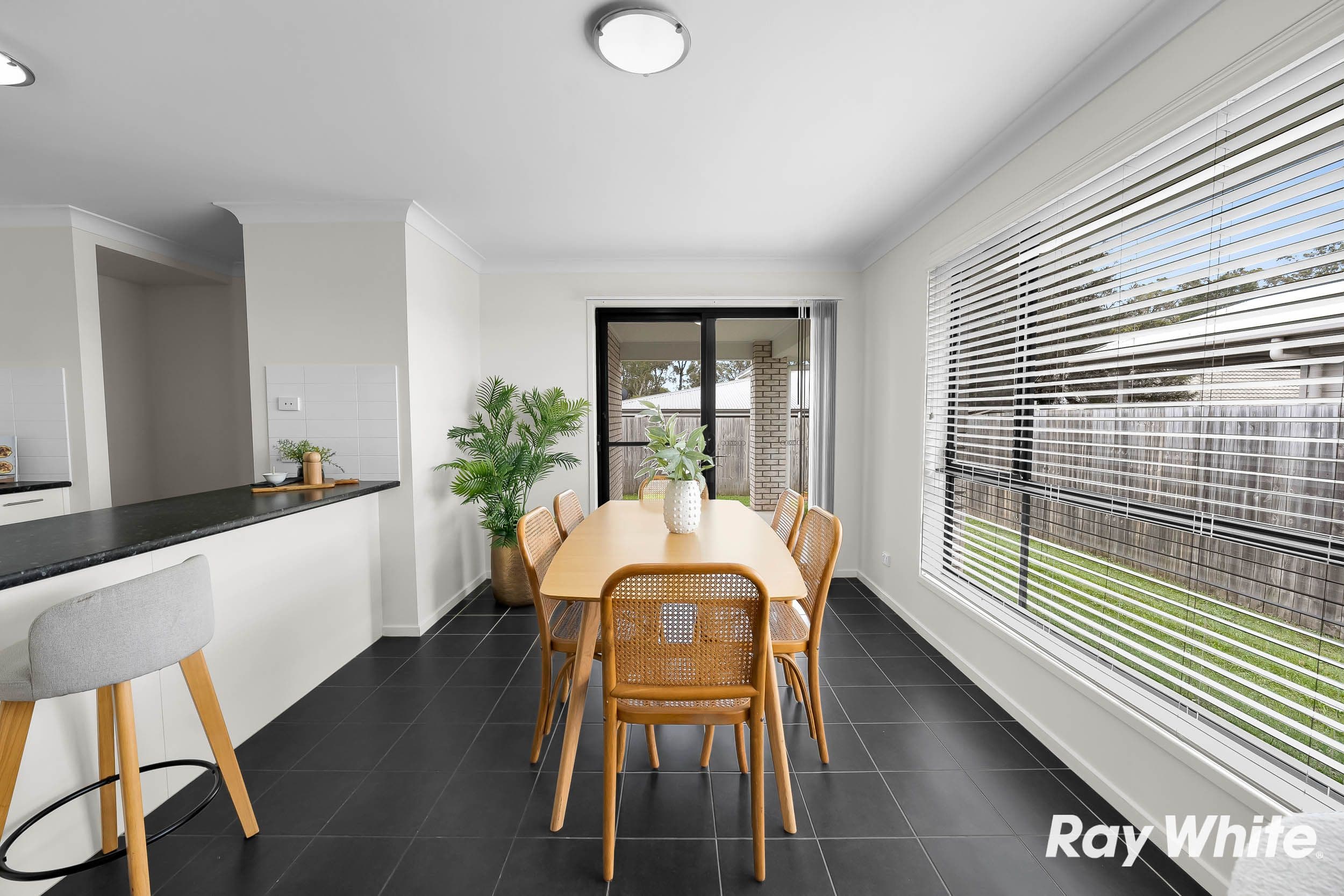 8 Greenpark Drive, Crestmead QLD 4132, Crestmead - Thumbnail 6