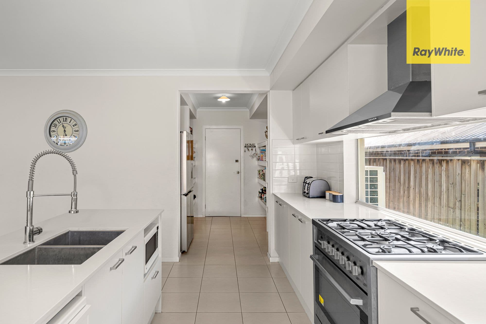 27 Oakhill Crescent, Colebee NSW 2761, Colebee - Thumbnail 5