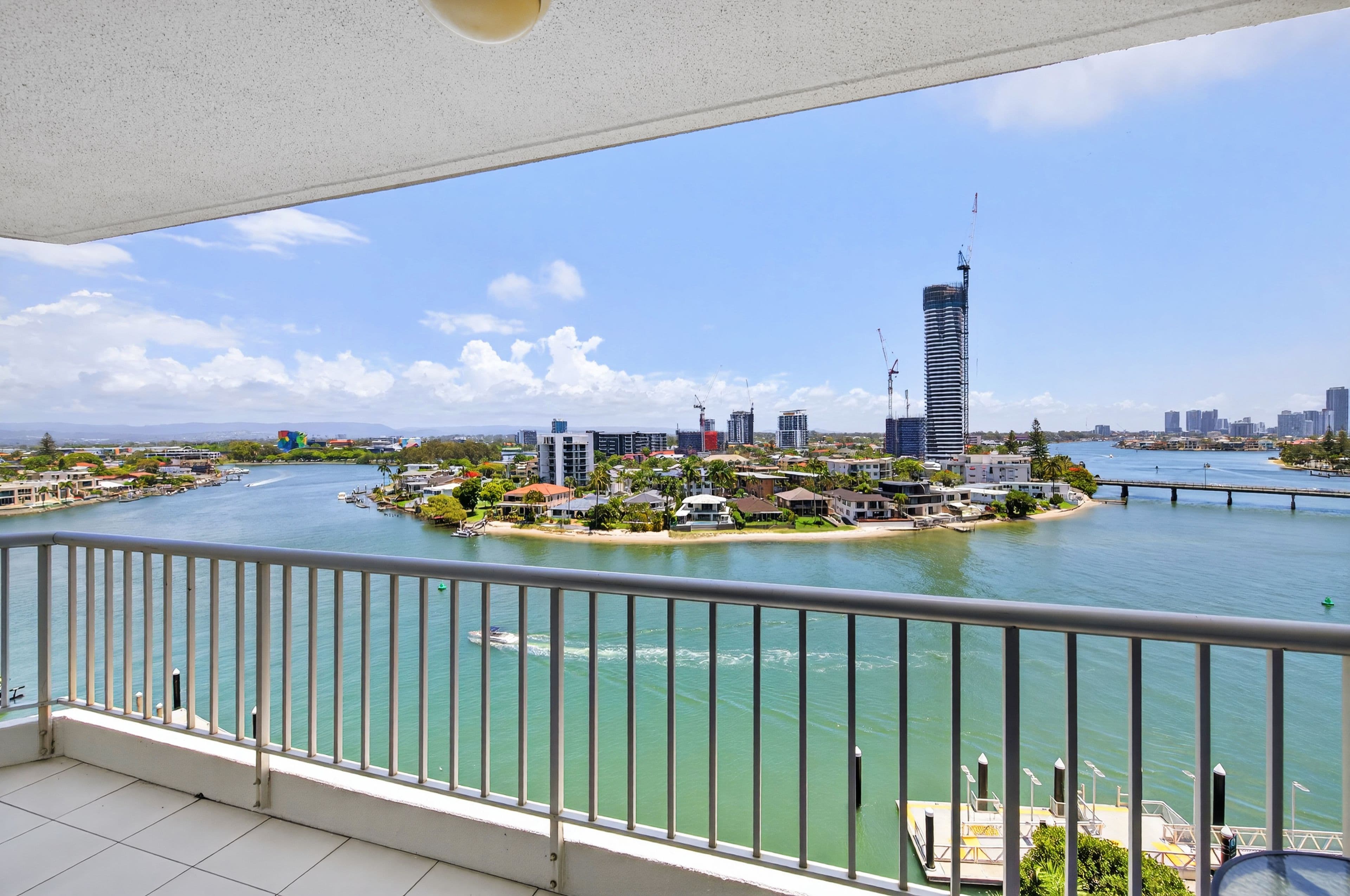 63 Cavill Avenue, Surfers Paradise QLD 4217, Surfers Paradise - Thumbnail 3