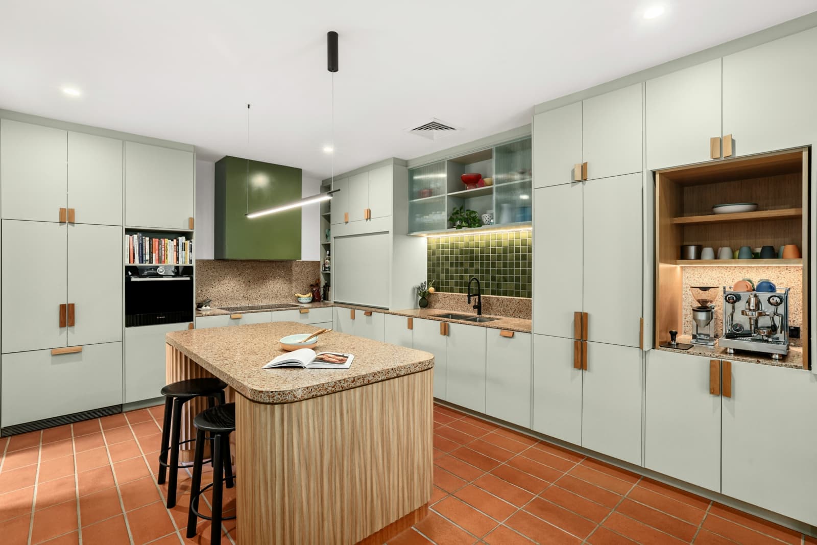 7 Thompson Avenue,Newington, Newington - Thumbnail 6