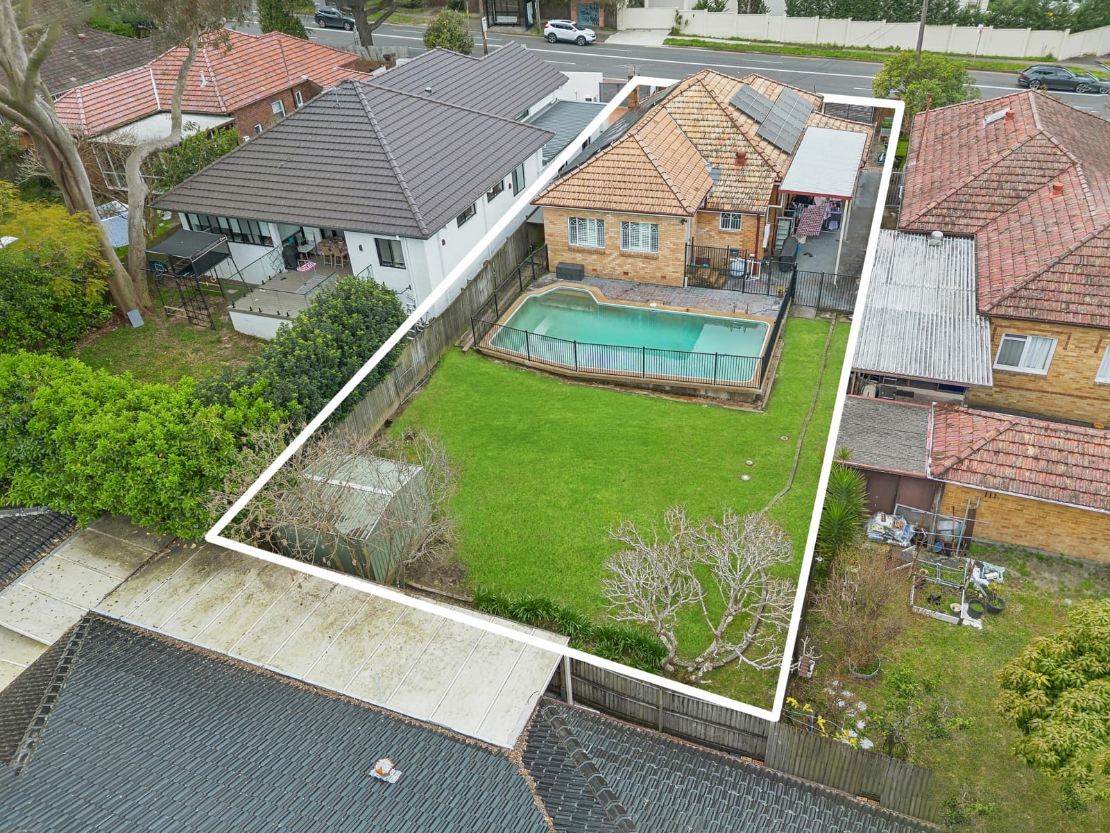 4 Clive Street,Roseville, Roseville - Image 1