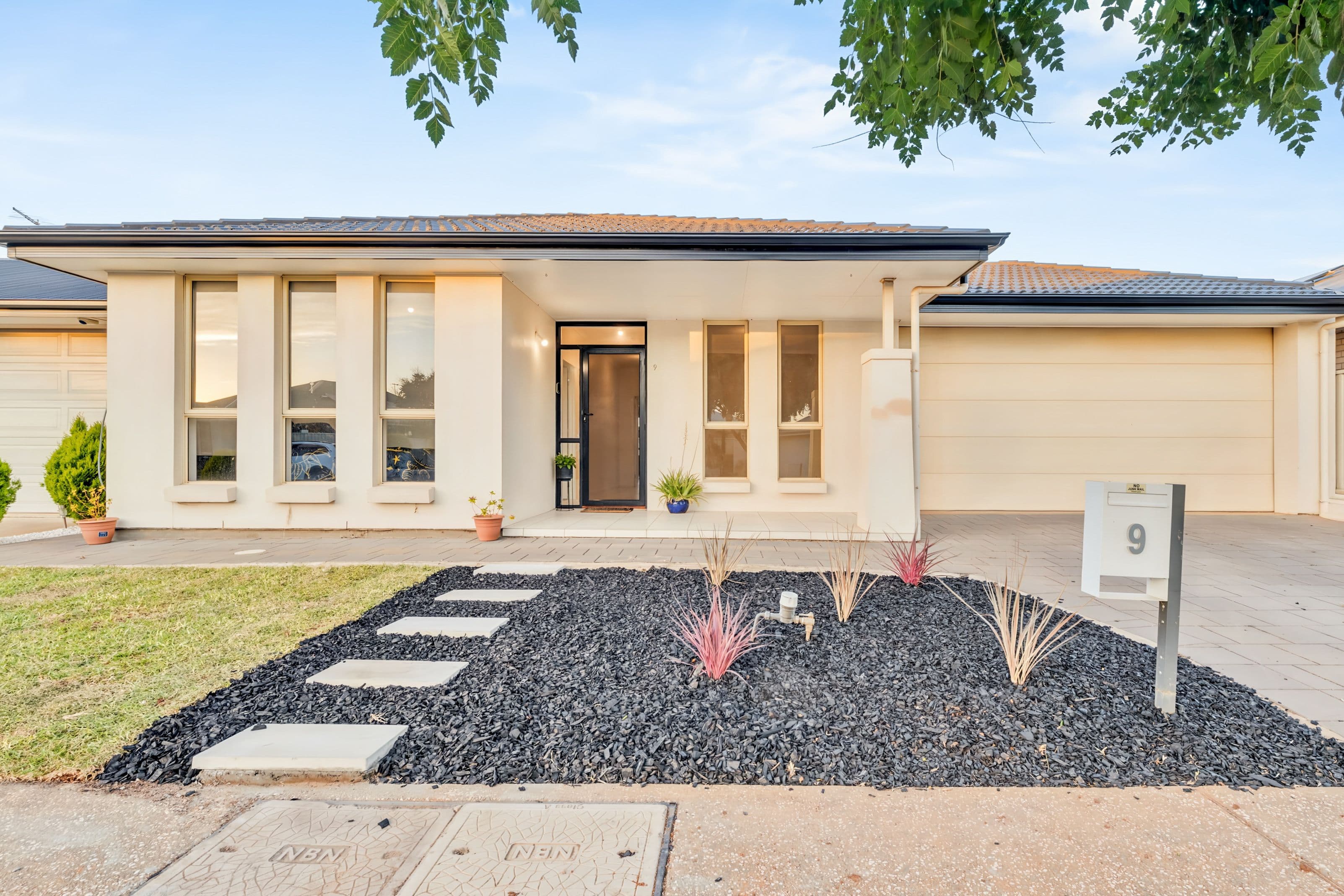 9 Epsom Street, Munno Para West SA 5115, Munno Para West - Thumbnail 2
