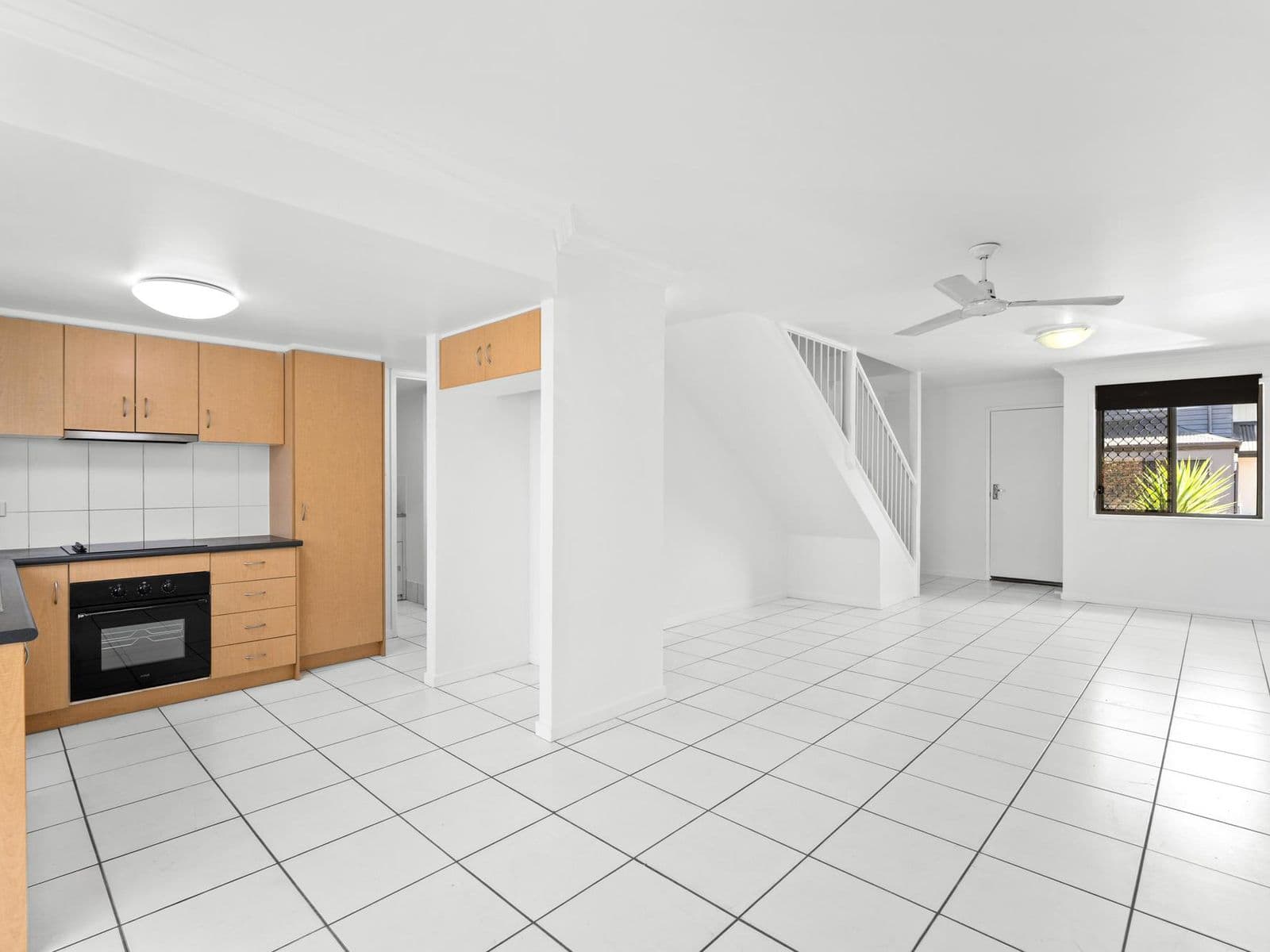 266 Henty Drive, Redbank Plains - Thumbnail 3