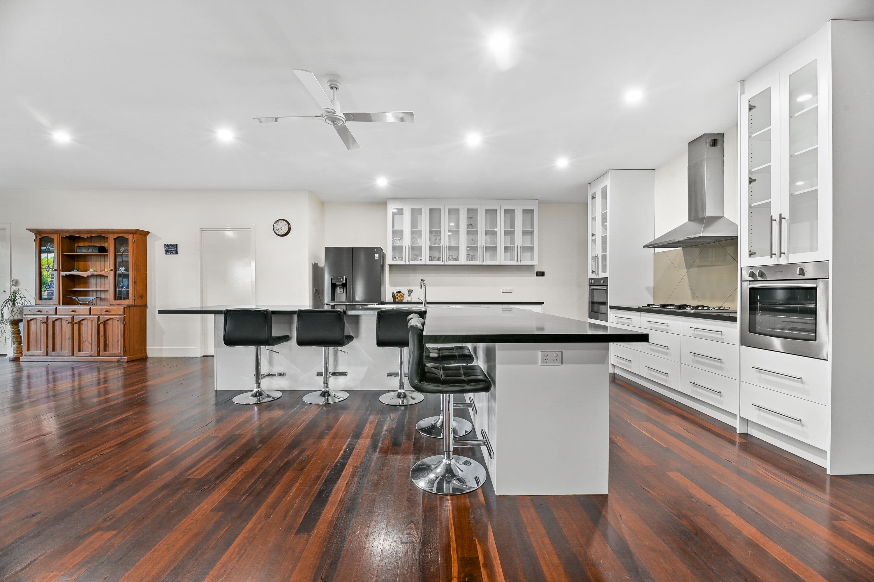 8 College Drive, Narre Warren South VIC 3805, Narre Warren South - Thumbnail 7