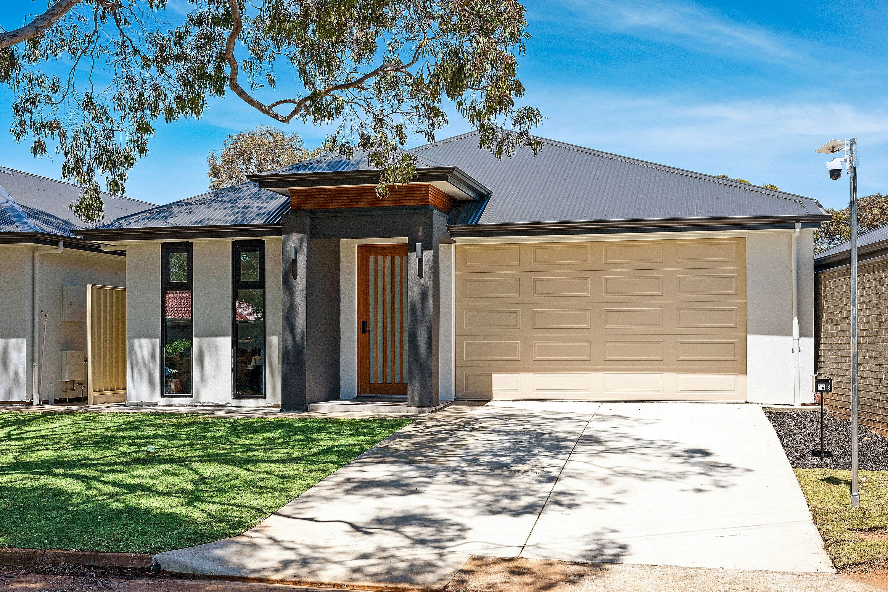 14B Hugh Avenue, Para Hills West SA 5096, Para Hills West - Thumbnail 2