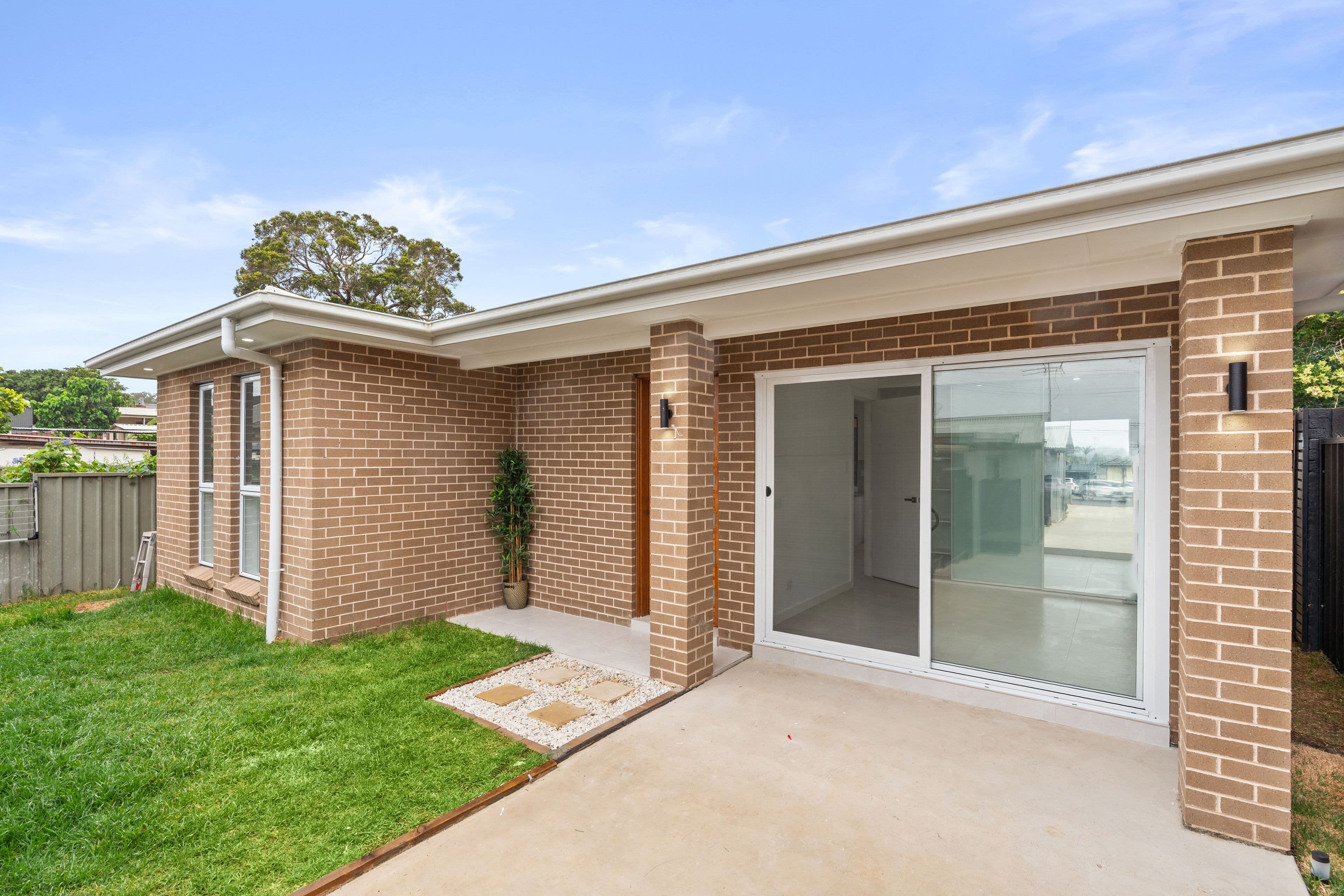 814 & 814A The Horsley Drive, Smithfield NSW 2164, Smithfield - Image 1