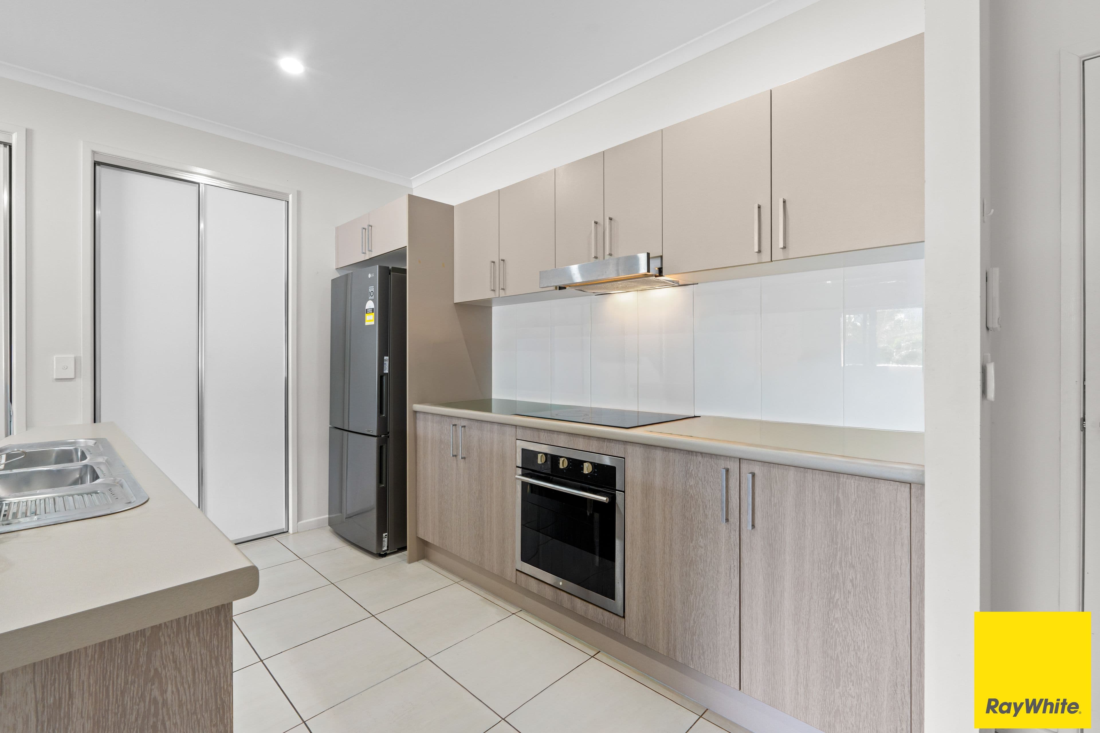 9 Mintaro Crescent, Woree QLD 4868, Woree - Thumbnail 2