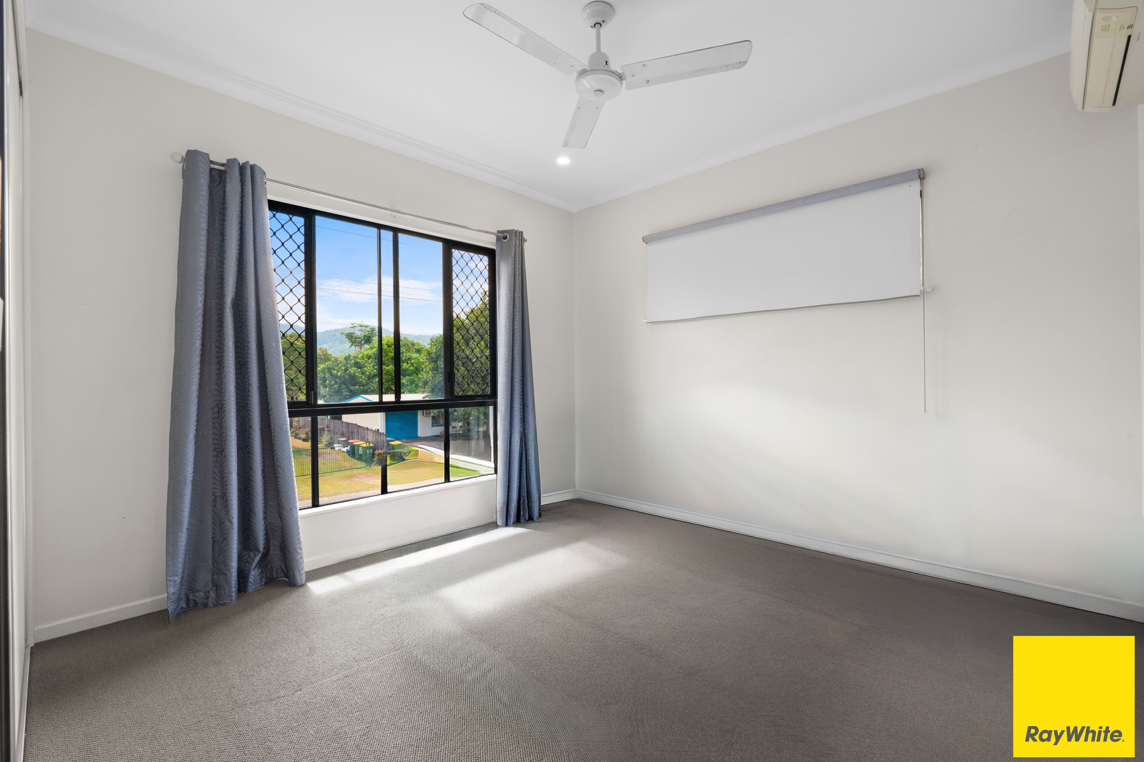 9 Mintaro Crescent, Woree QLD 4868, Woree - Thumbnail 5