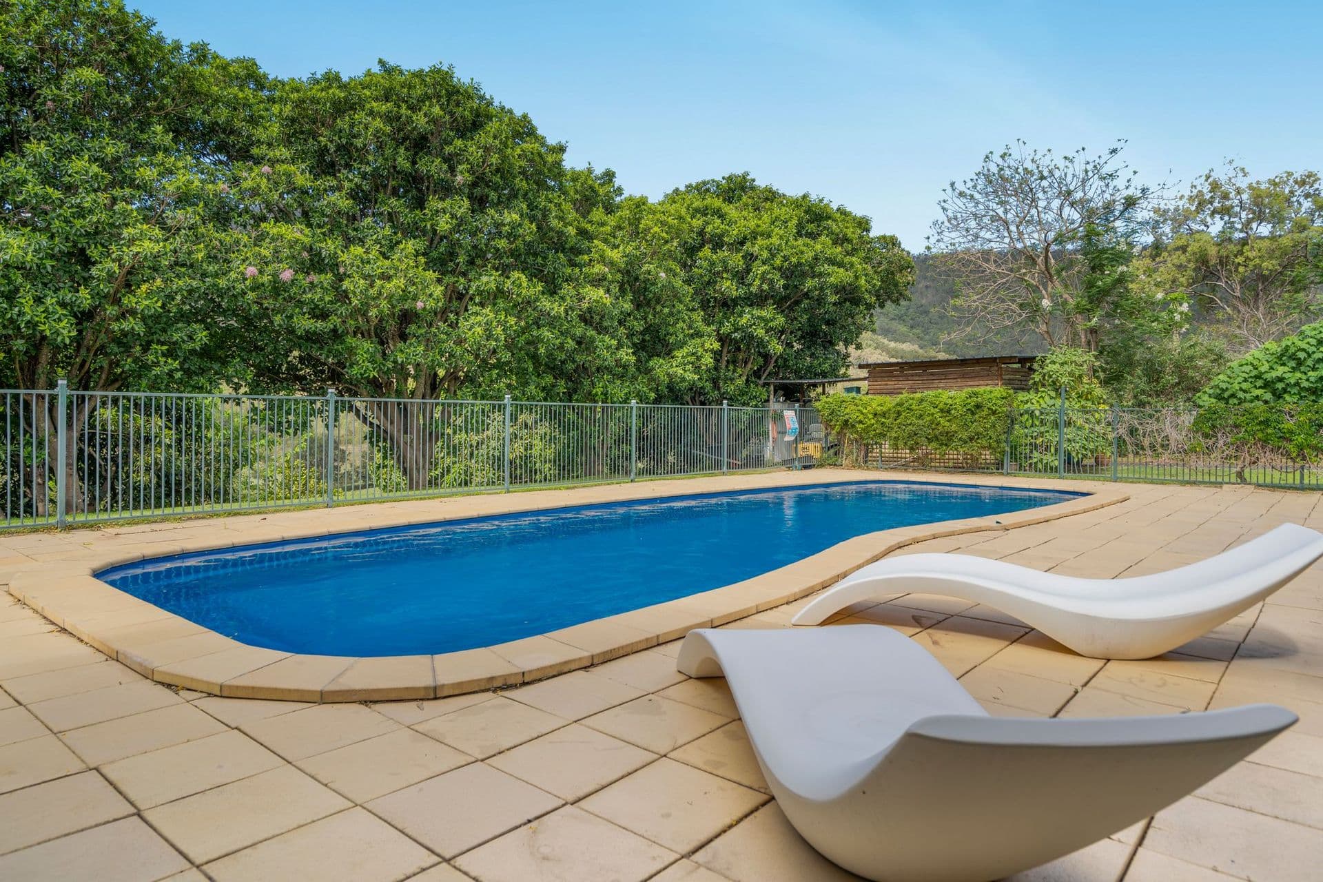 221-223 Mulgowie Road, Thornton - Thumbnail 6
