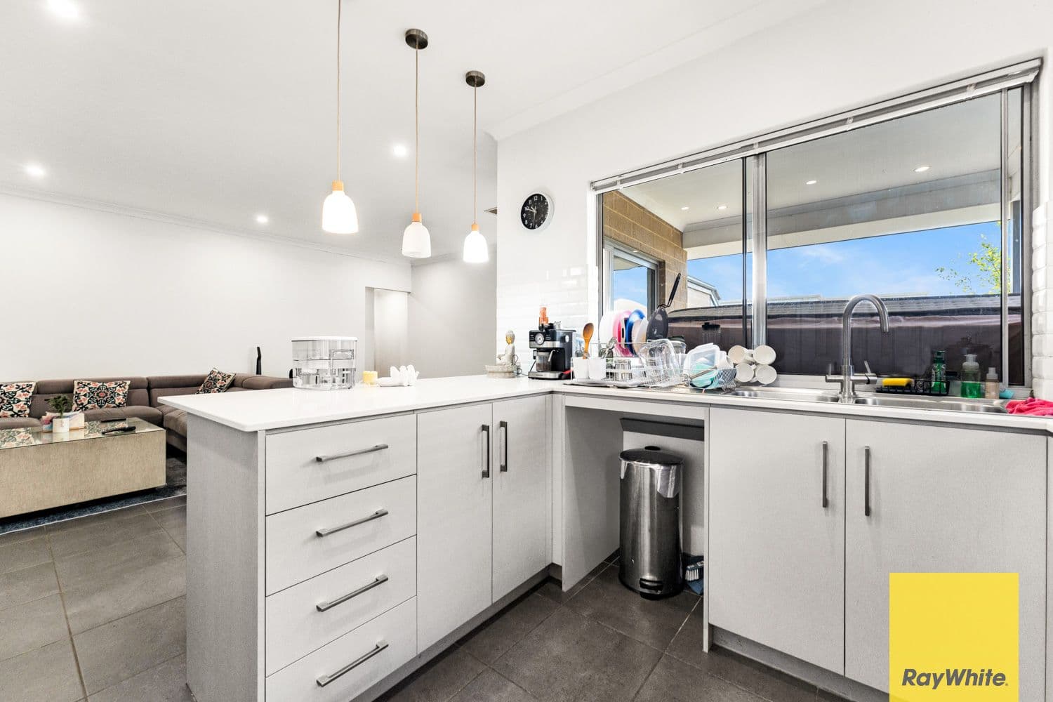 6 Ashdown Way, Hilbert WA 6112, Hilbert - Thumbnail 3