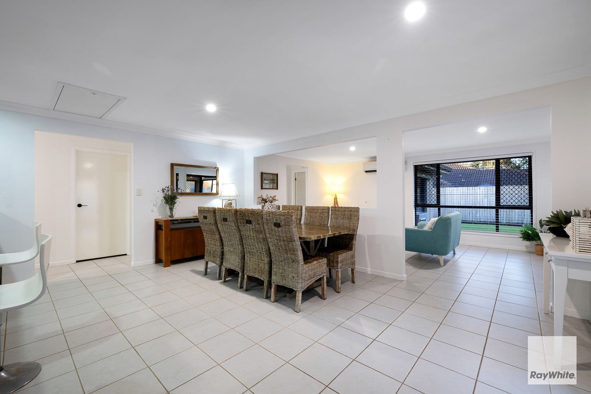 3 Turquoise Street, Redland Bay QLD 4165, Redland Bay - Thumbnail 8