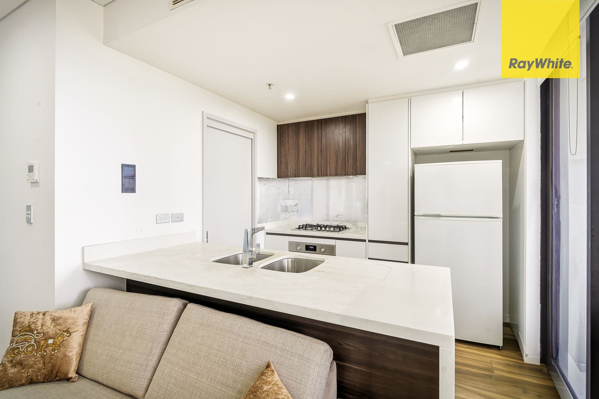 3107/330 Church Street, Parramatta NSW 2150, Parramatta - Thumbnail 6