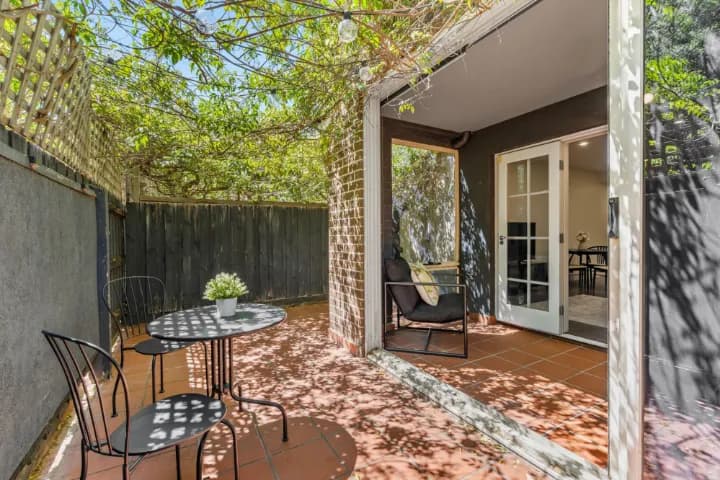 6/221 Dandenong Road, Windsor, VIC, Windsor - Image 1