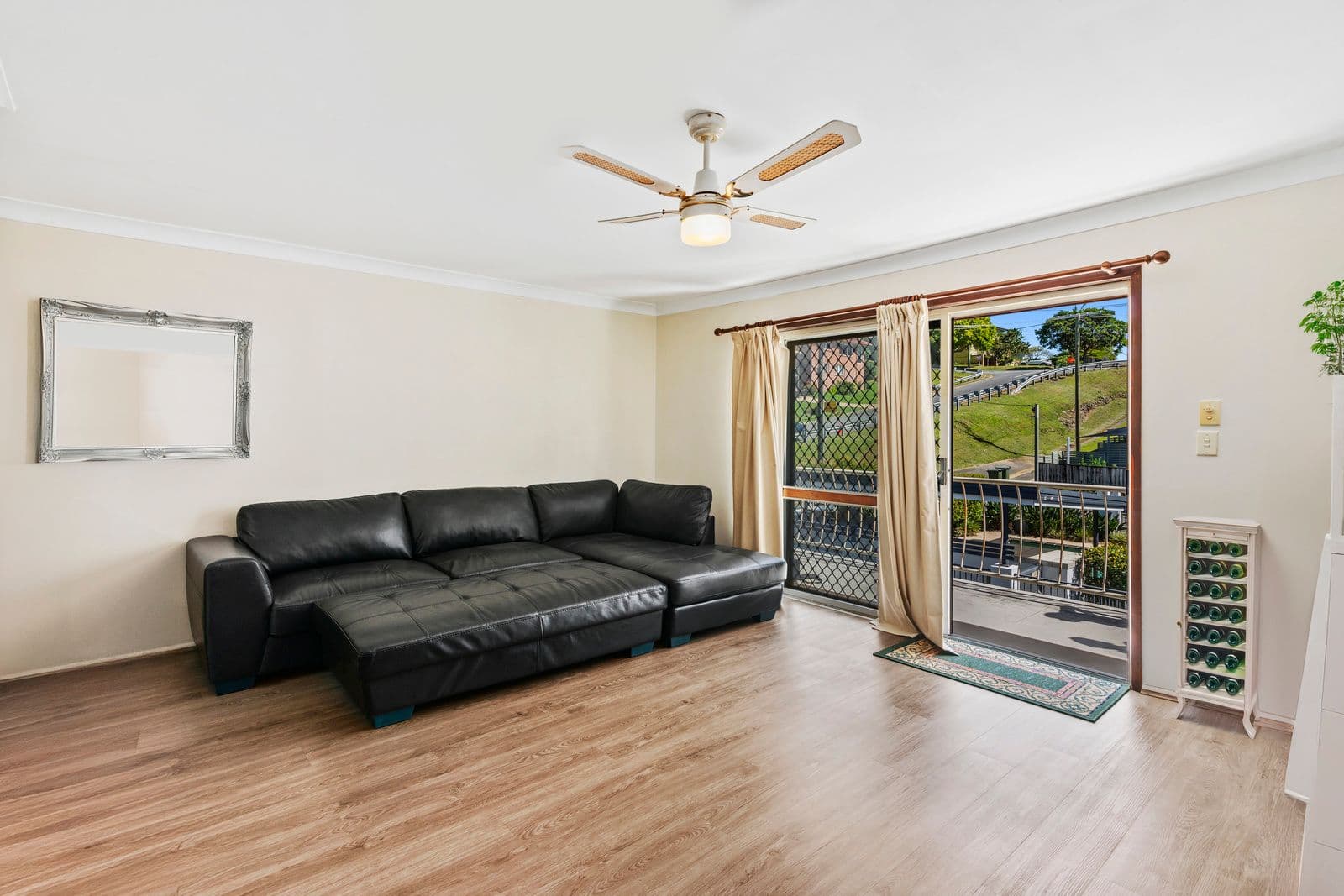 70 Mclean Street, Coolangatta QLD 4225, Coolangatta - Thumbnail 2