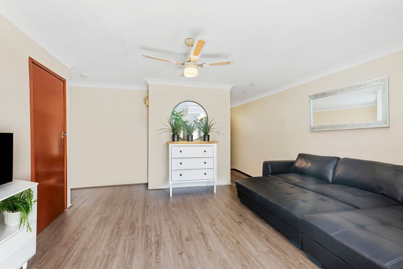 70 Mclean Street, Coolangatta QLD 4225, Coolangatta - Thumbnail 3