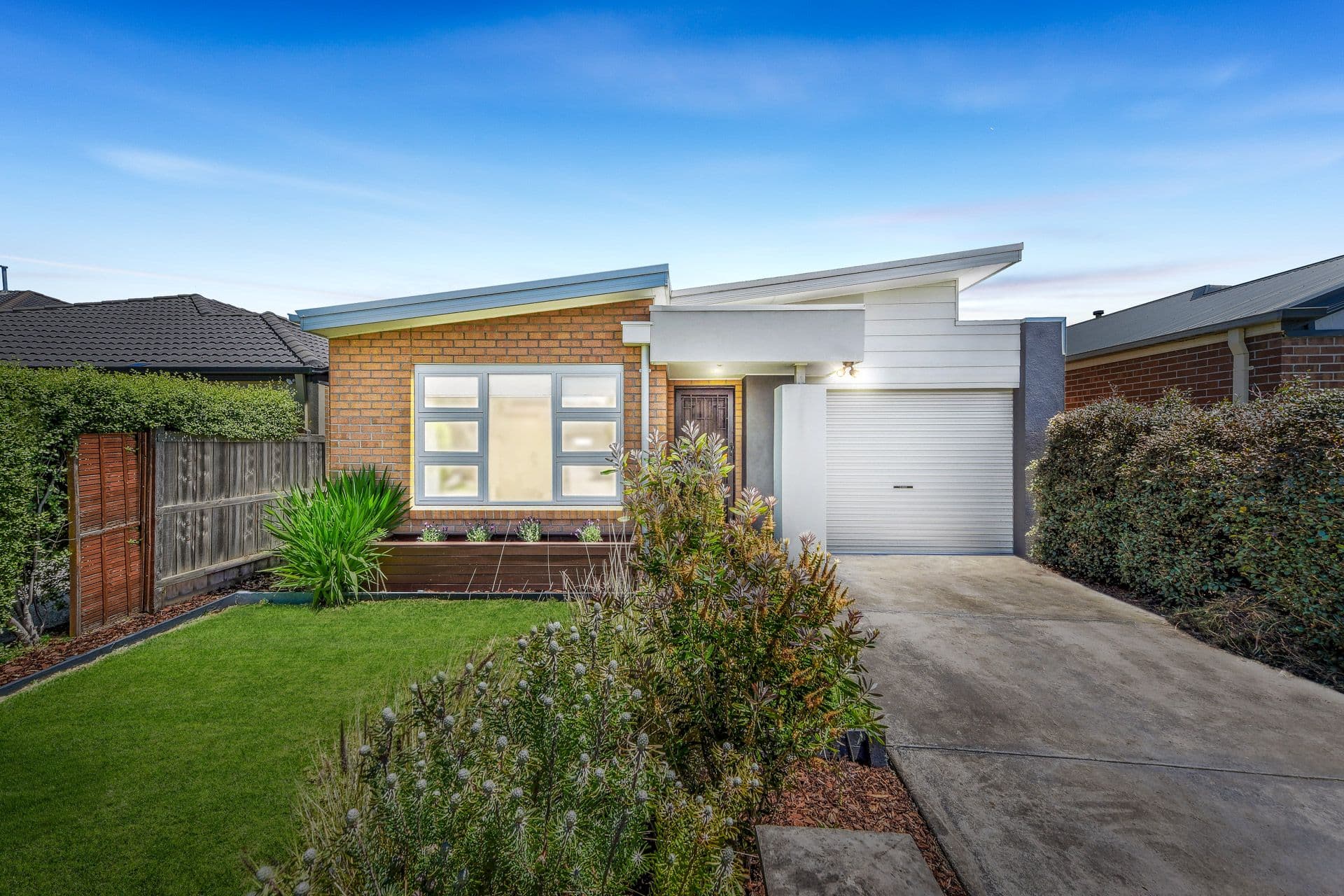 16 Lemon Grove, Cranbourne West VIC 3977, Cranbourne West - Image 1