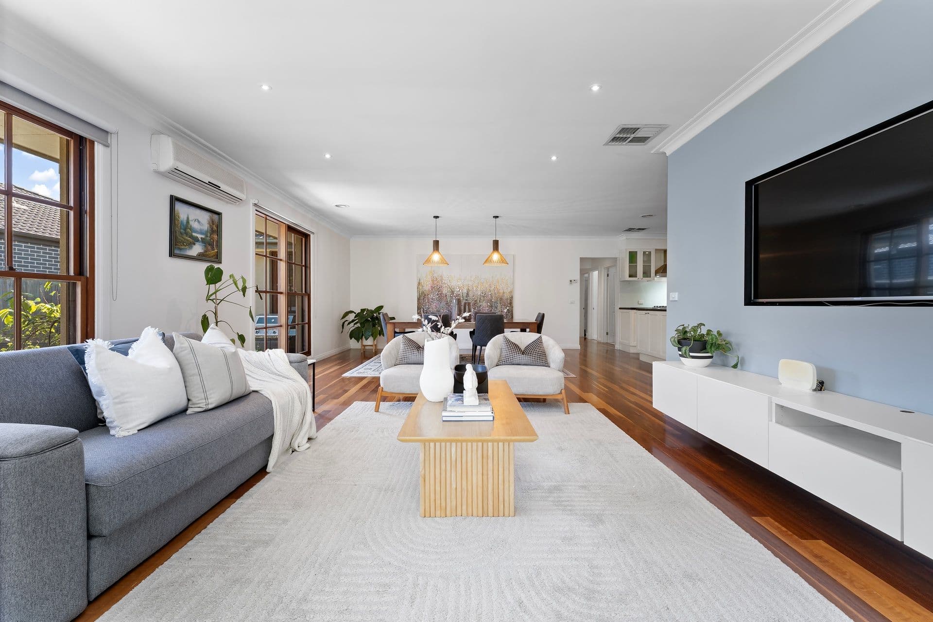 8 Gainsborough Road, Mentone VIC 3194, Mentone - Image 1