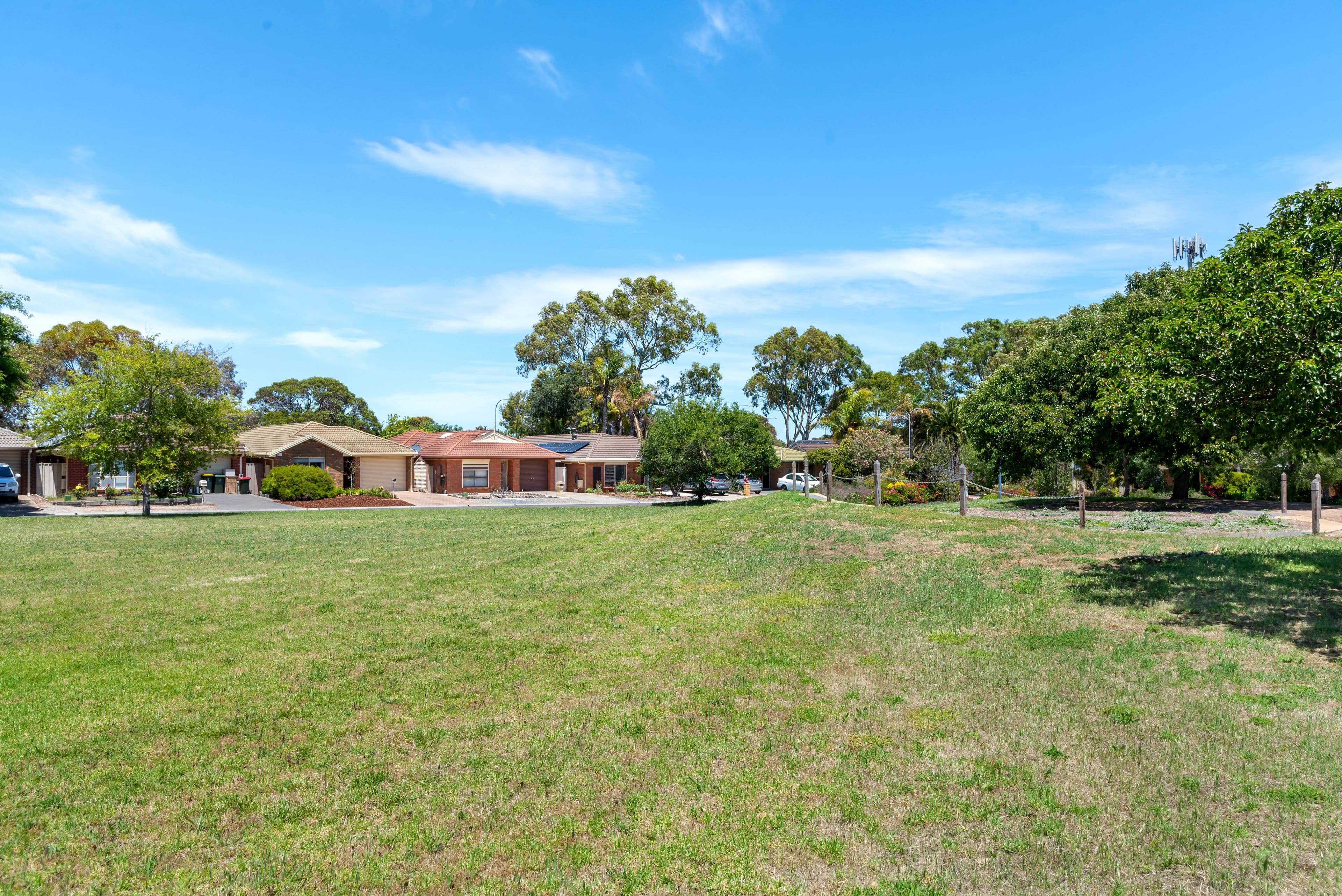 25 Cambourne Crescent, Seaford SA 5169, Seaford - Thumbnail 8