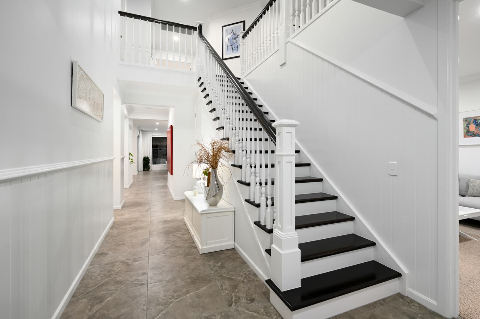 33 River Vista Way,Paradise Point, Paradise Point - Thumbnail 2