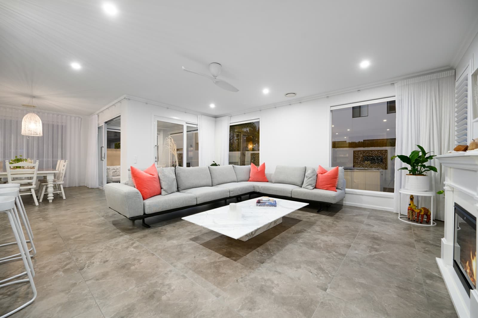 33 River Vista Way,Paradise Point, Paradise Point - Thumbnail 5
